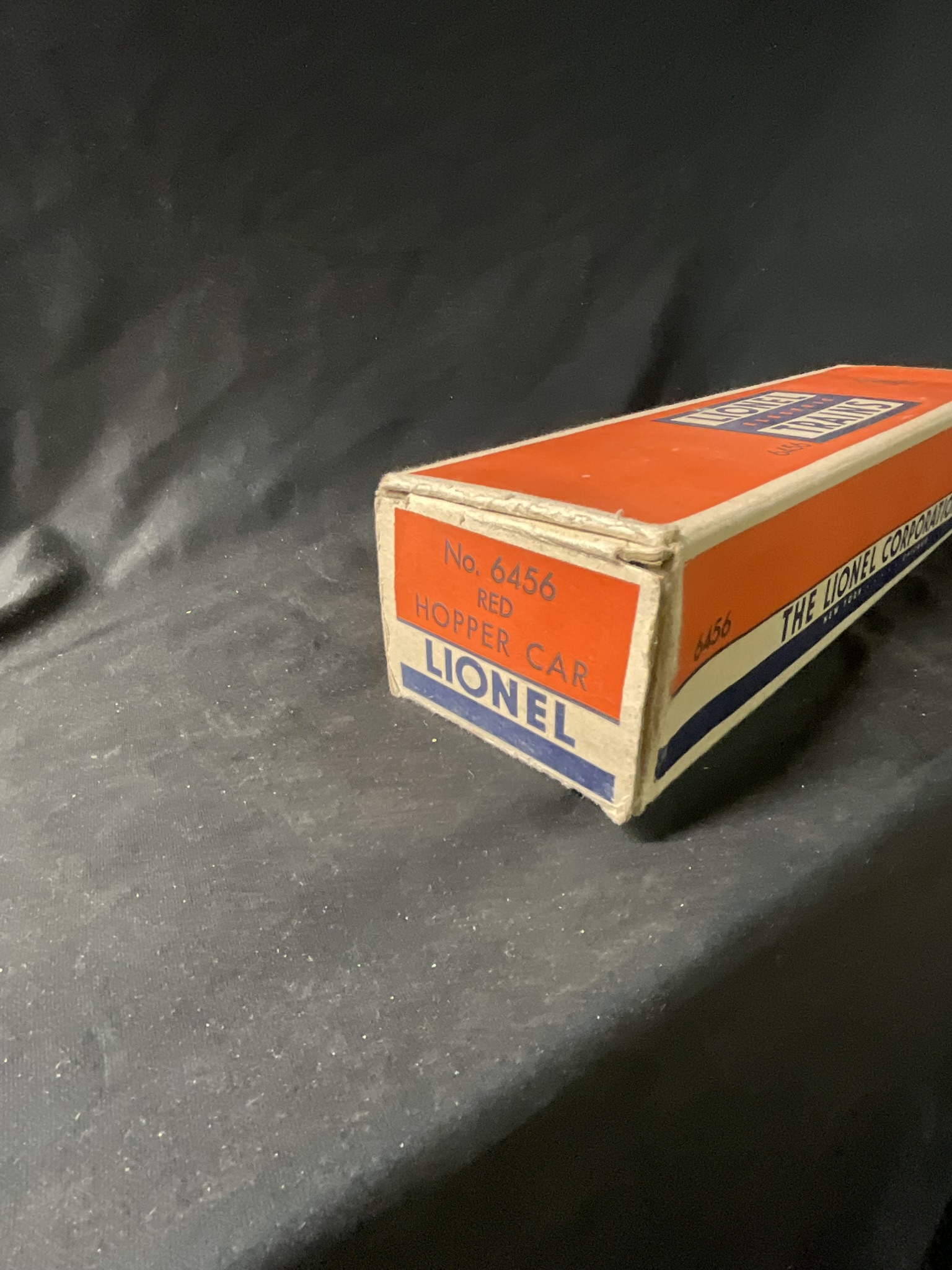 Lionel Postwar O Gauge No. 6456 Lehigh Valley Hopper Car with Original Box
