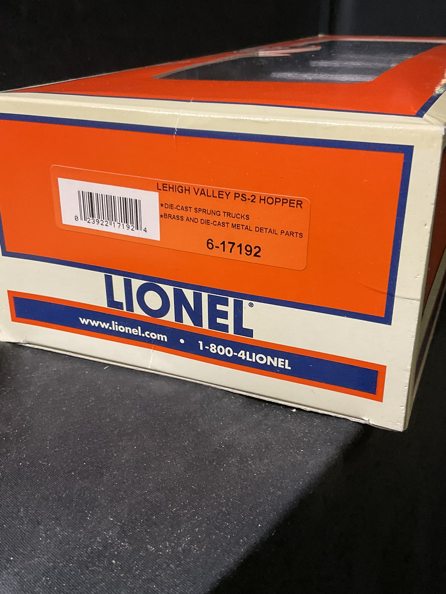 Lionel 6-17192 Lehigh Valley PS-2 Covered Hopper