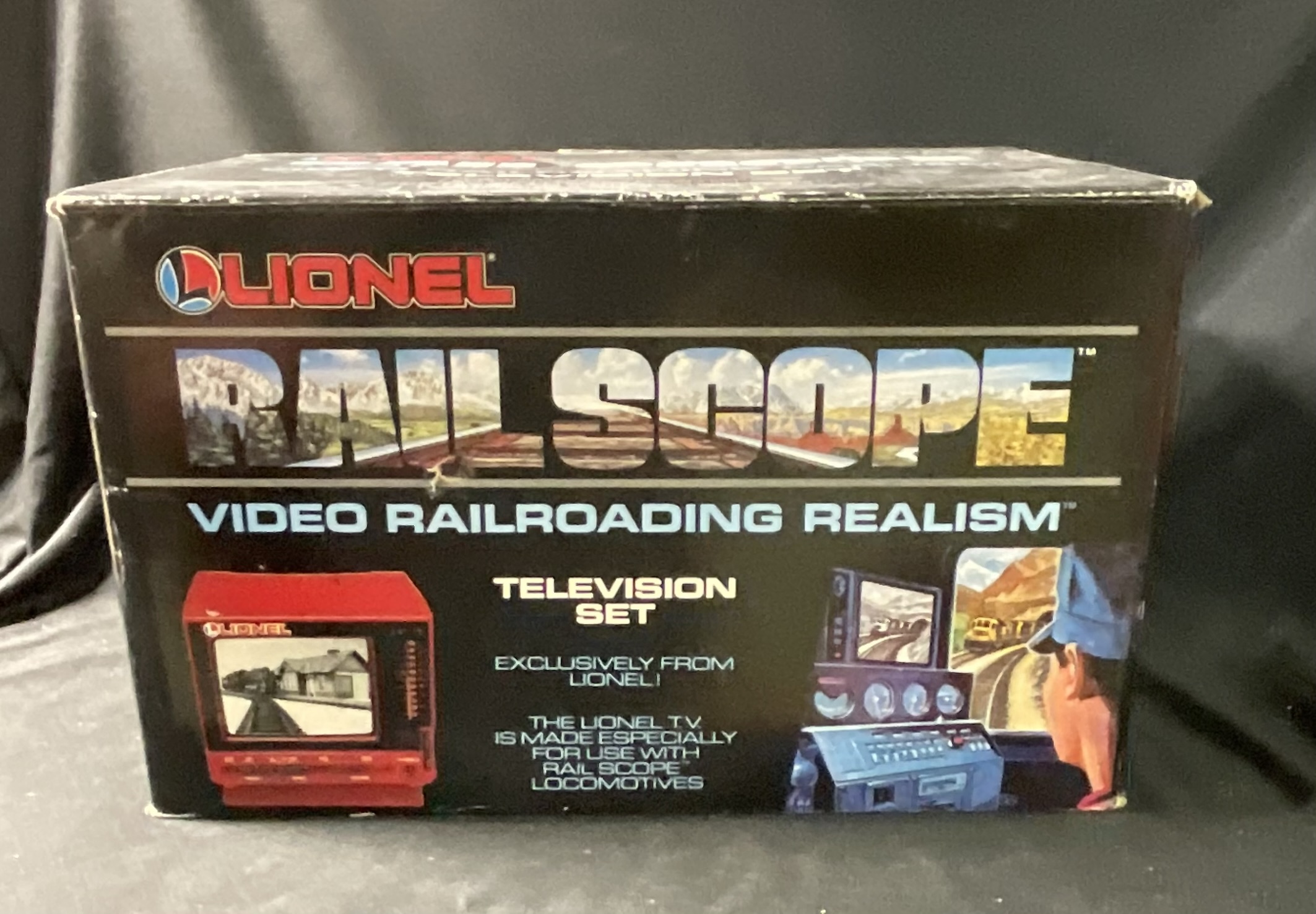 Lionel Rail Scope Video Railroading Realism Television Set 6-33002 in Original Box