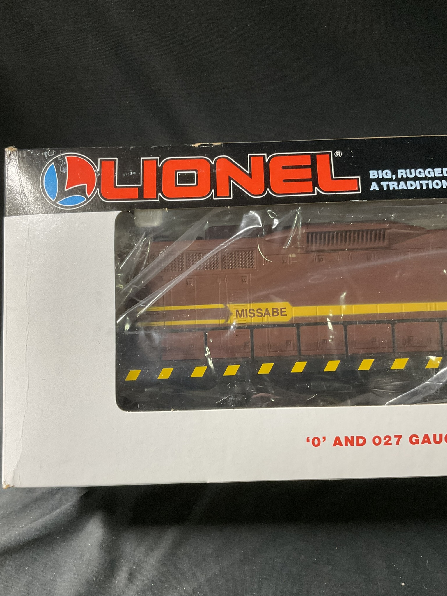 Lionel 6-18813 Duluth Missabe and Iron Range SD-18 Diesel Locomotive