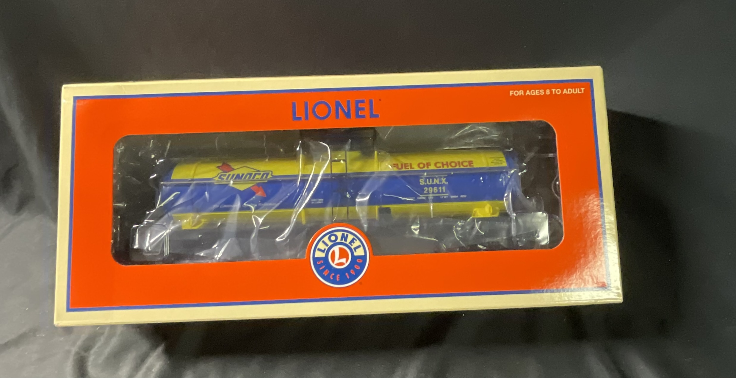 Lionel 6-29611 Sunoco Single Dome Tank Car