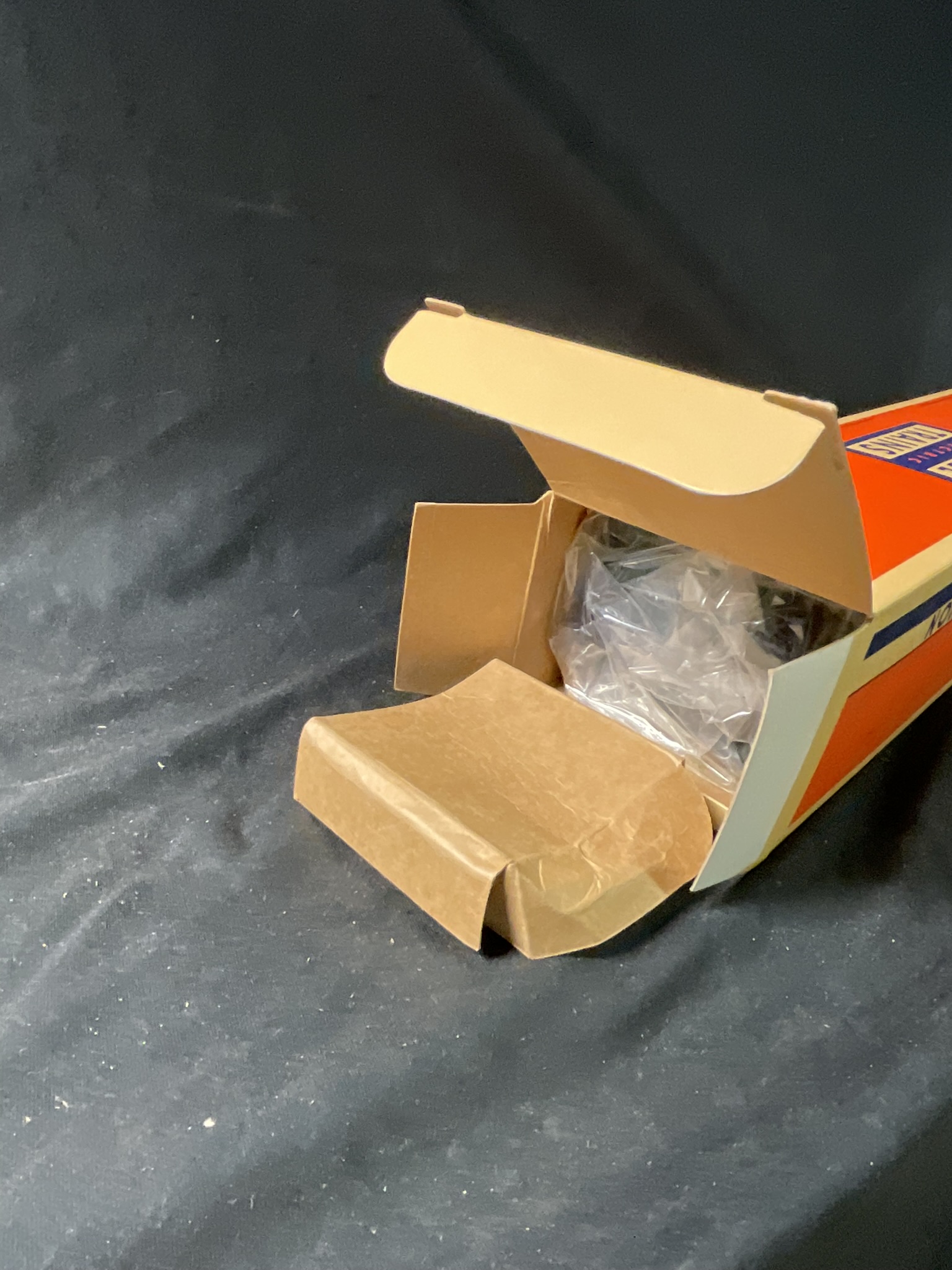 Lionel O-Gauge No. 6572 Refrigerator Car with Original Box