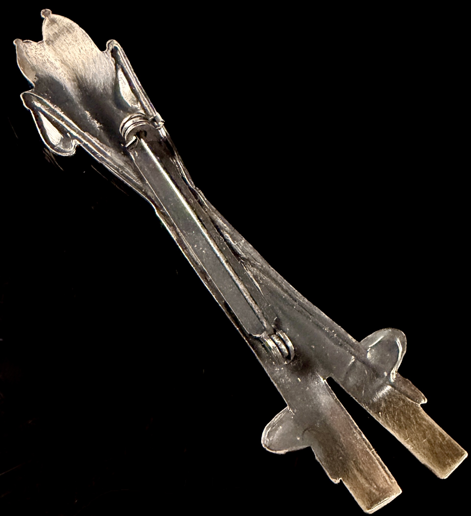 Sterling Silver Vintage Winter Sports Ski and Pole Motif Brooch