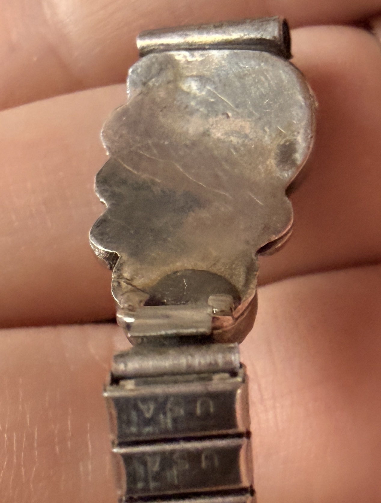 Southwestern Style Silver-Tone Expansion Bracelet with Light Green Cabochons