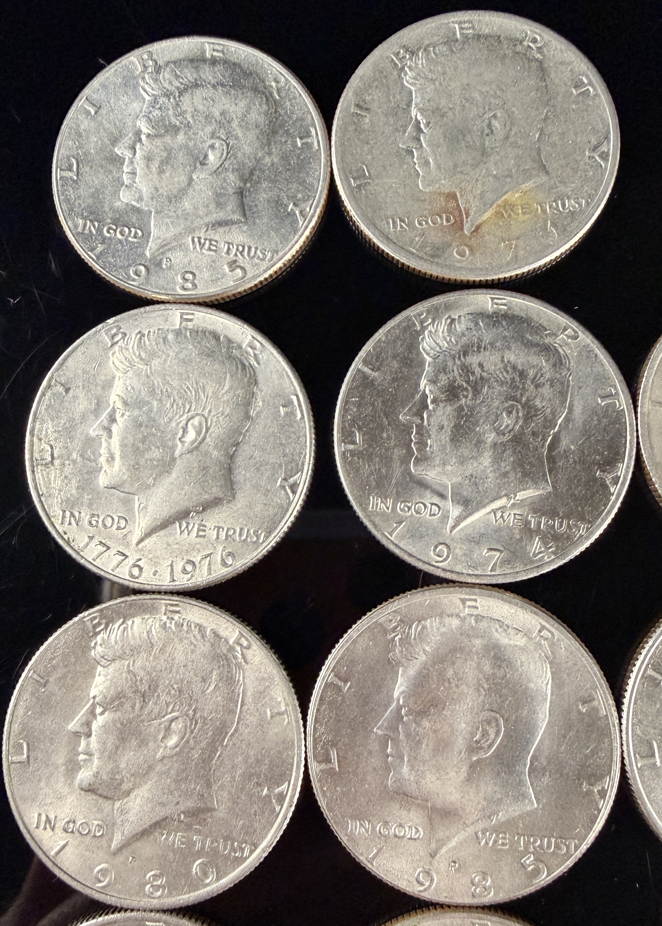 A Collection of US Kennedy Half Dollar Coins, 1971-1990