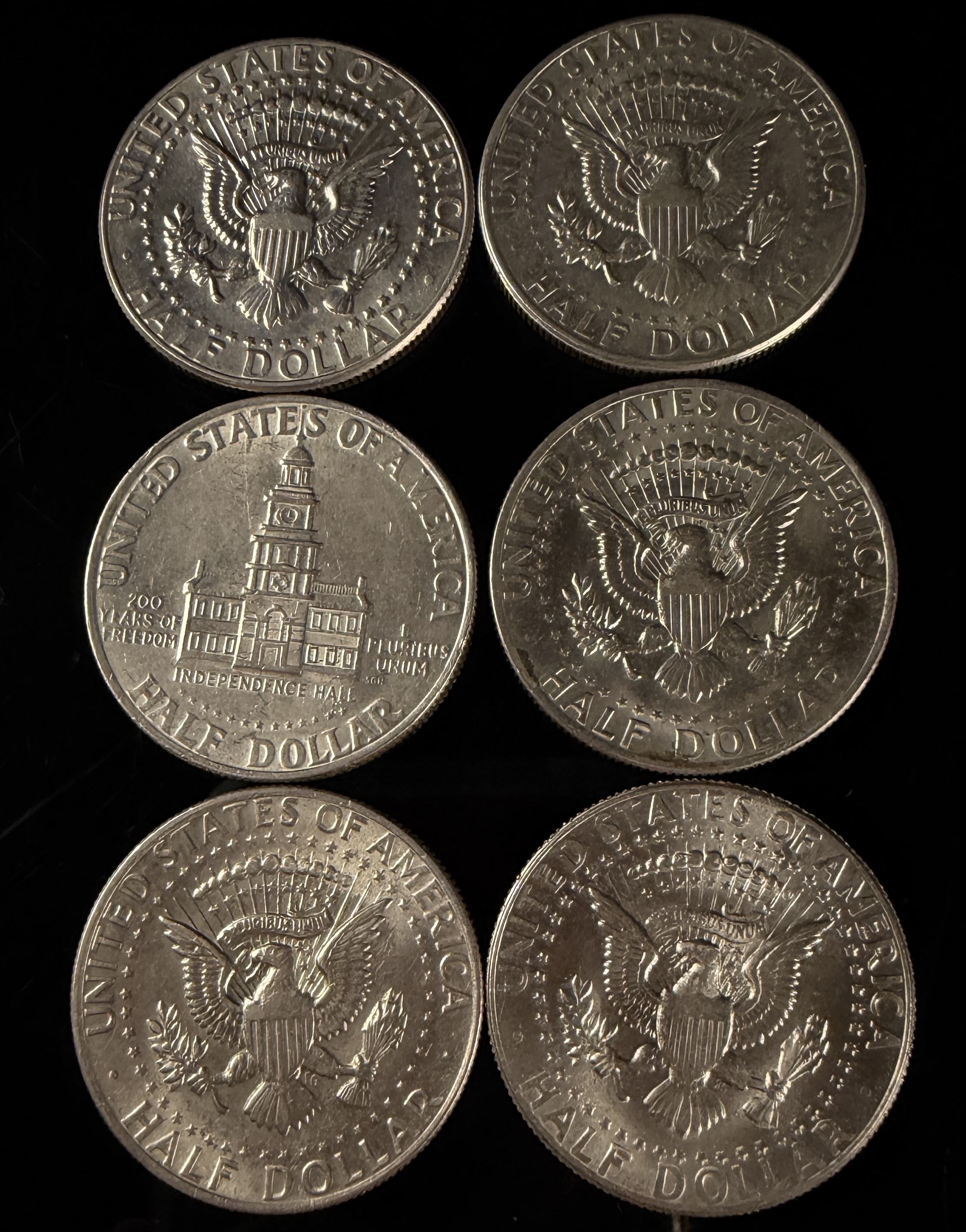 A Collection of US Kennedy Half Dollar Coins, 1971-1990