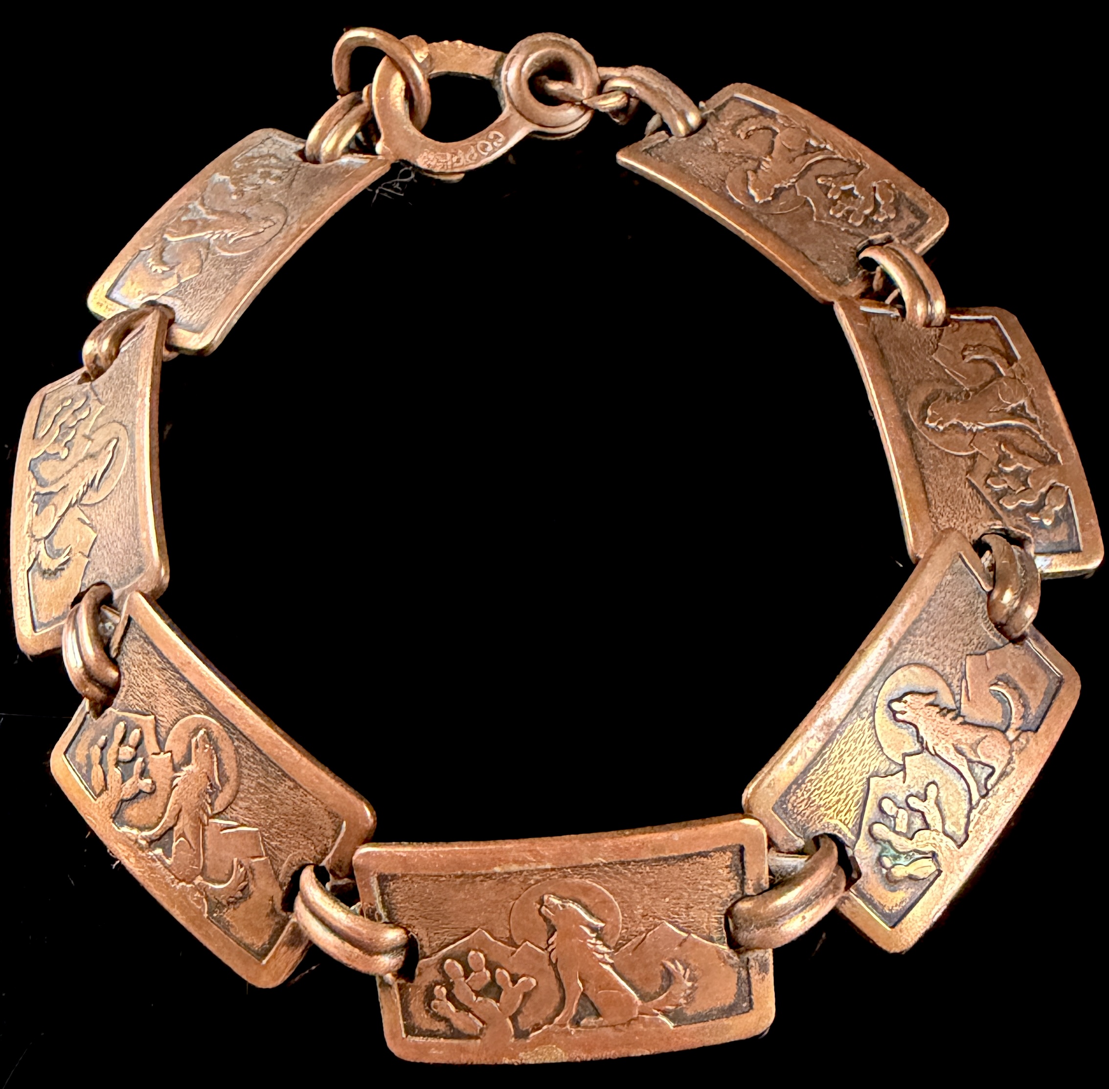 Vintage Southwestern Copper Panel Link Bracelet with Howling Coyote Motif