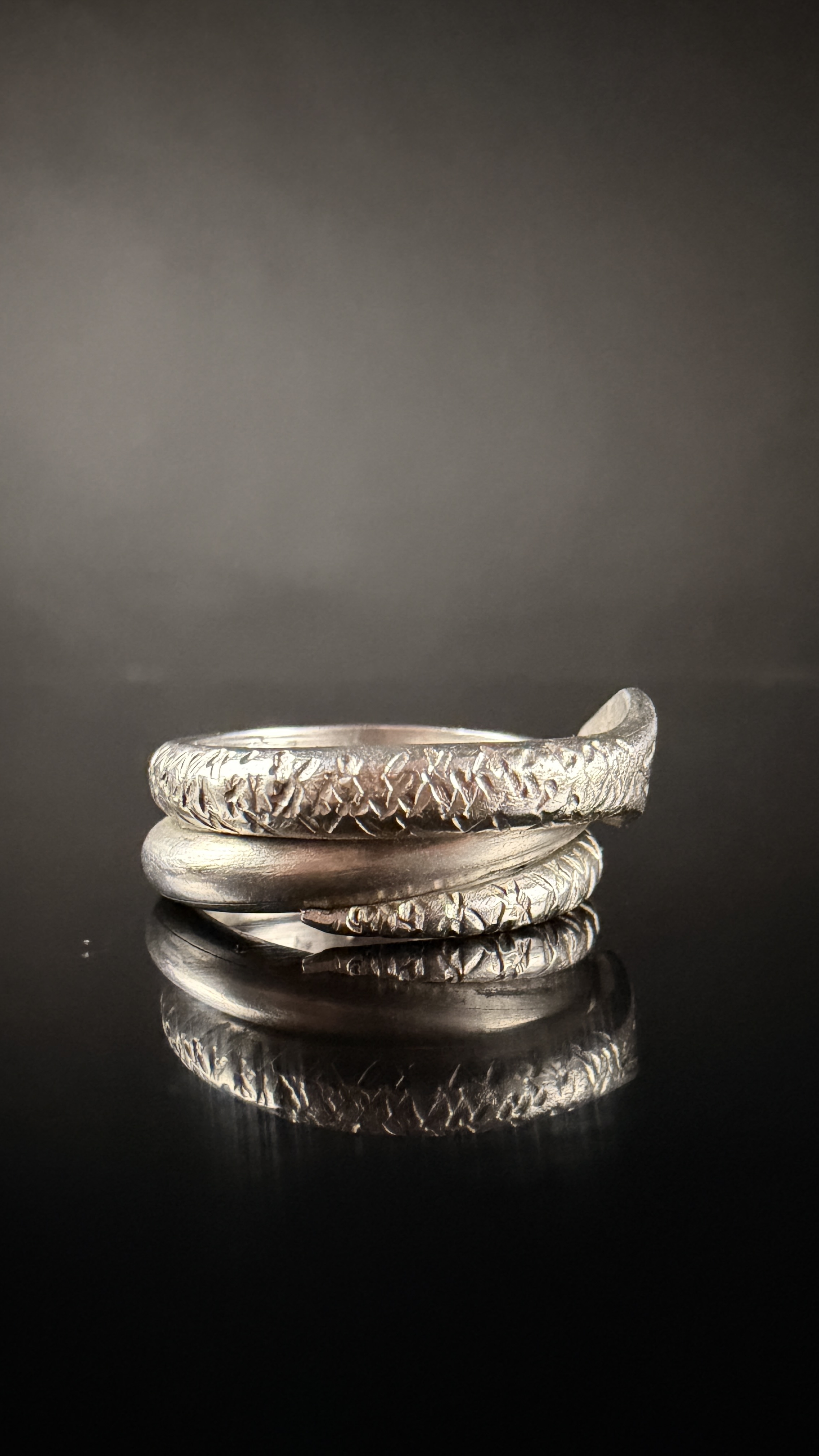 Italian White Metal Serpent Motif Souvenir Ring Naples 1947