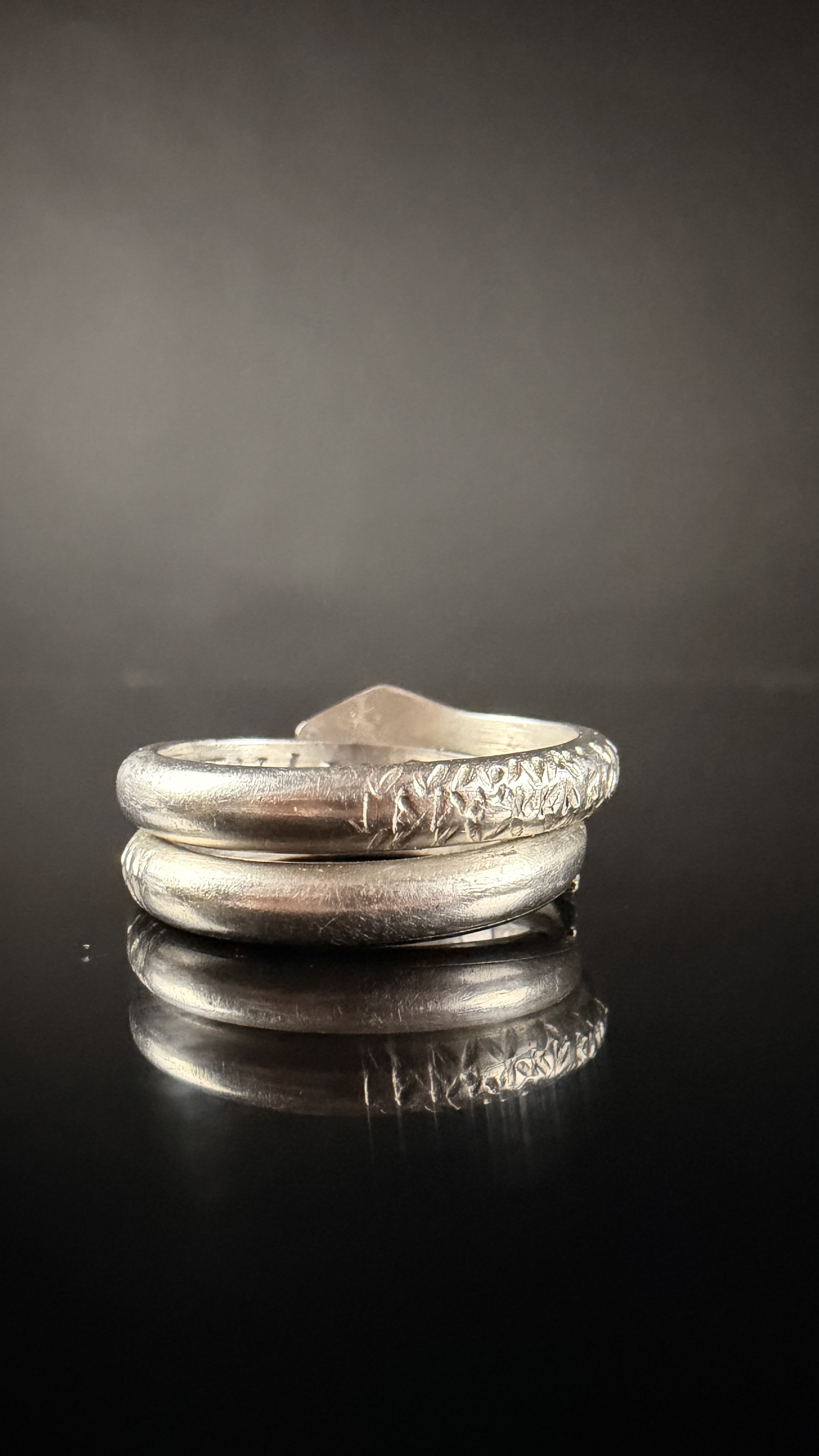 Italian White Metal Serpent Motif Souvenir Ring Naples 1947