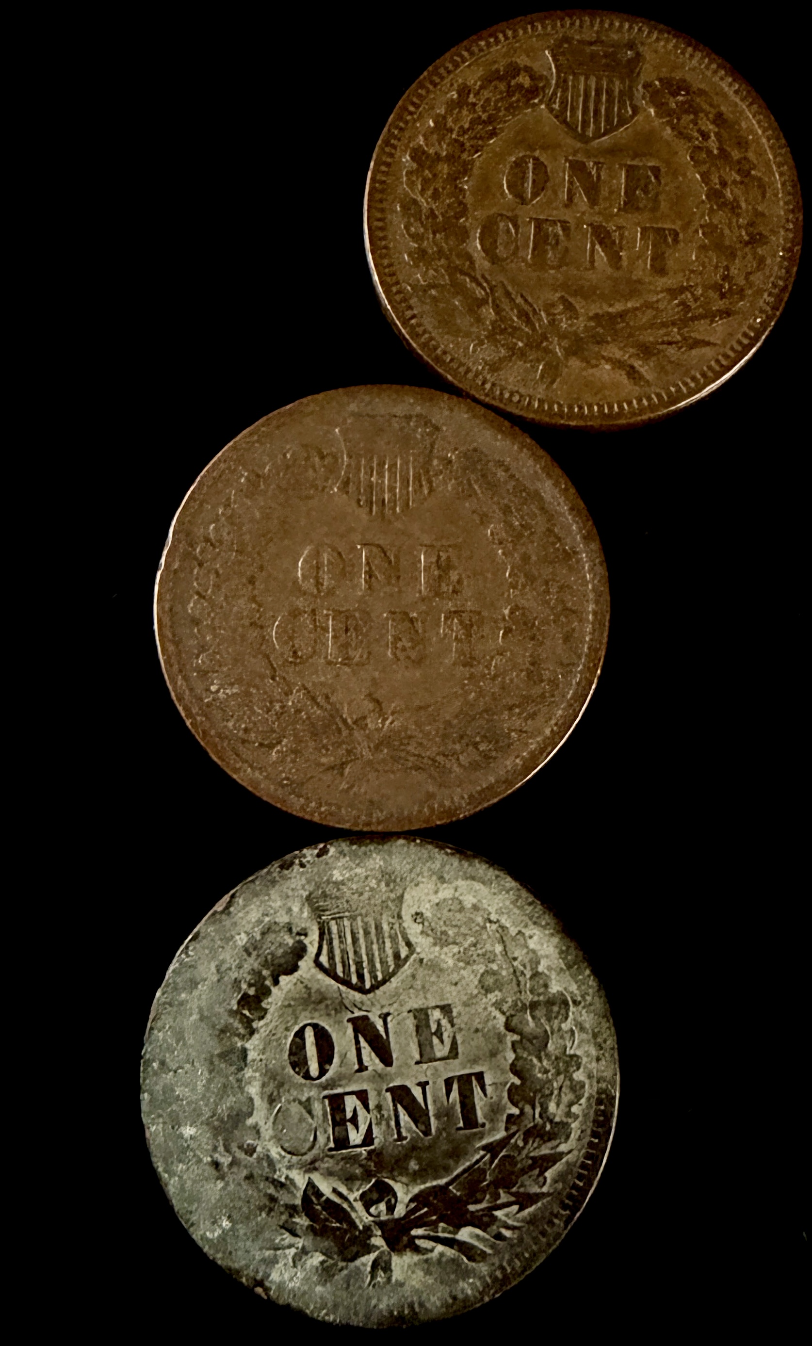 A Group of US Indian Head Cents