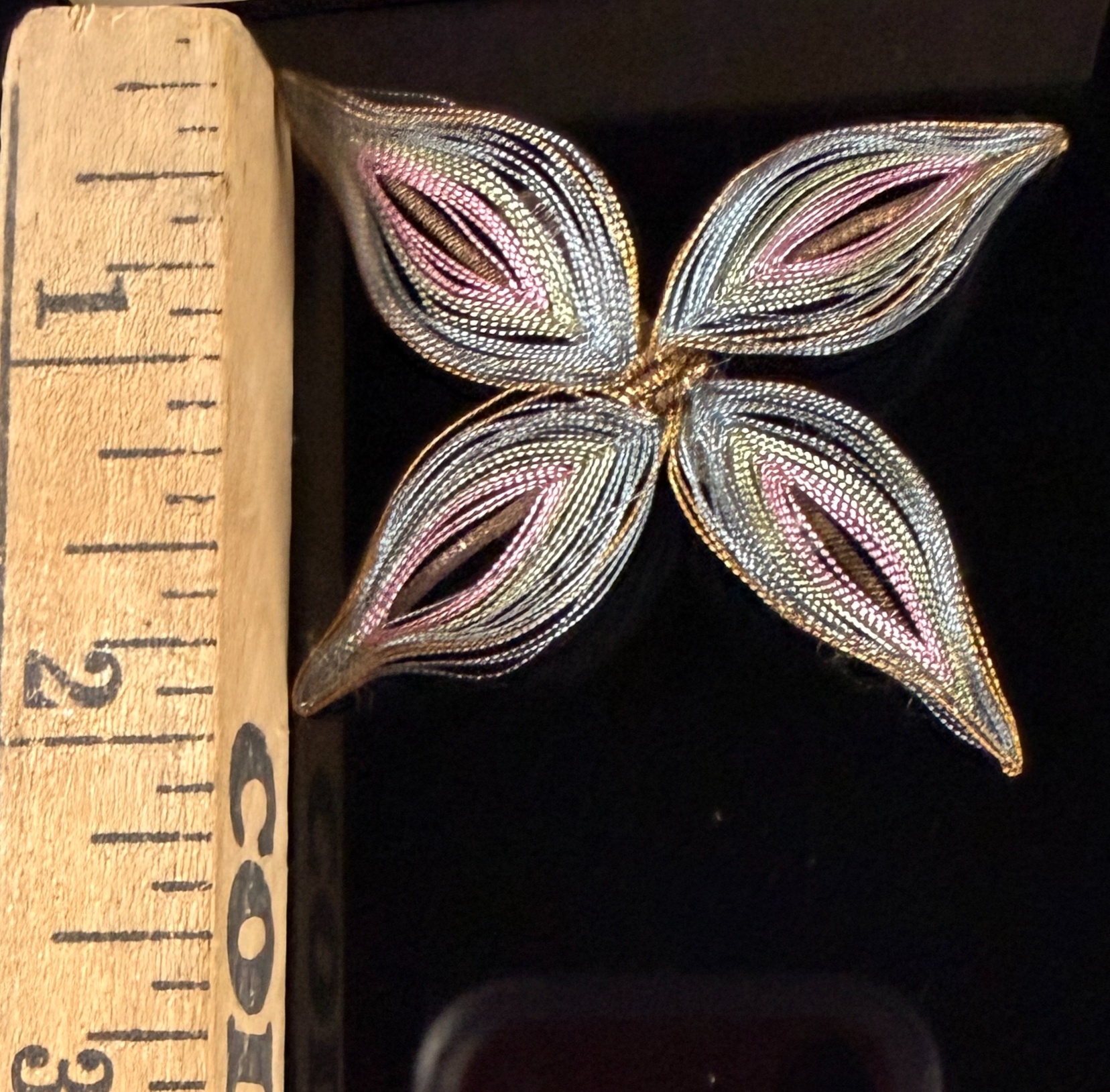 Vintage Large Multi-Tone Spun Wire Filigree Brooch with Original Packaging