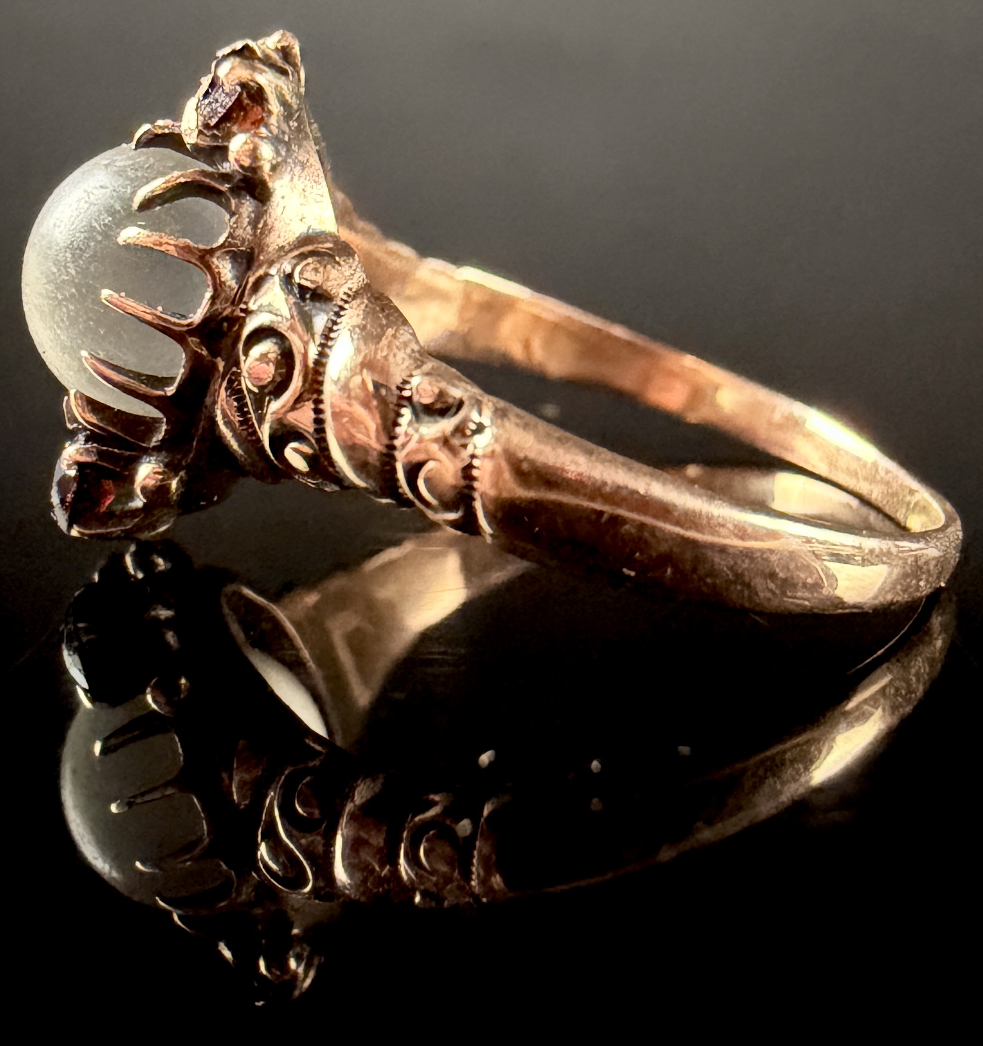 10K Yellow Gold Victorian Moonstone and Garnet Ring with Arthur Dickinson Presentation Box