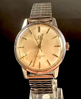 Vintage Omega Seamaster 30 Stainless Steel Manual Wind Wristwatch. A vintage Omega Seamaster 30 