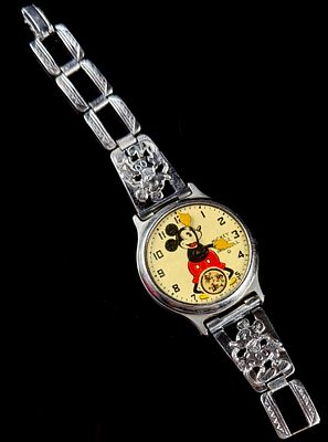 Vintage Ingersoll Mickey Mouse Manual Wind Wristwatch with Character Link Bracelet. A vintage 