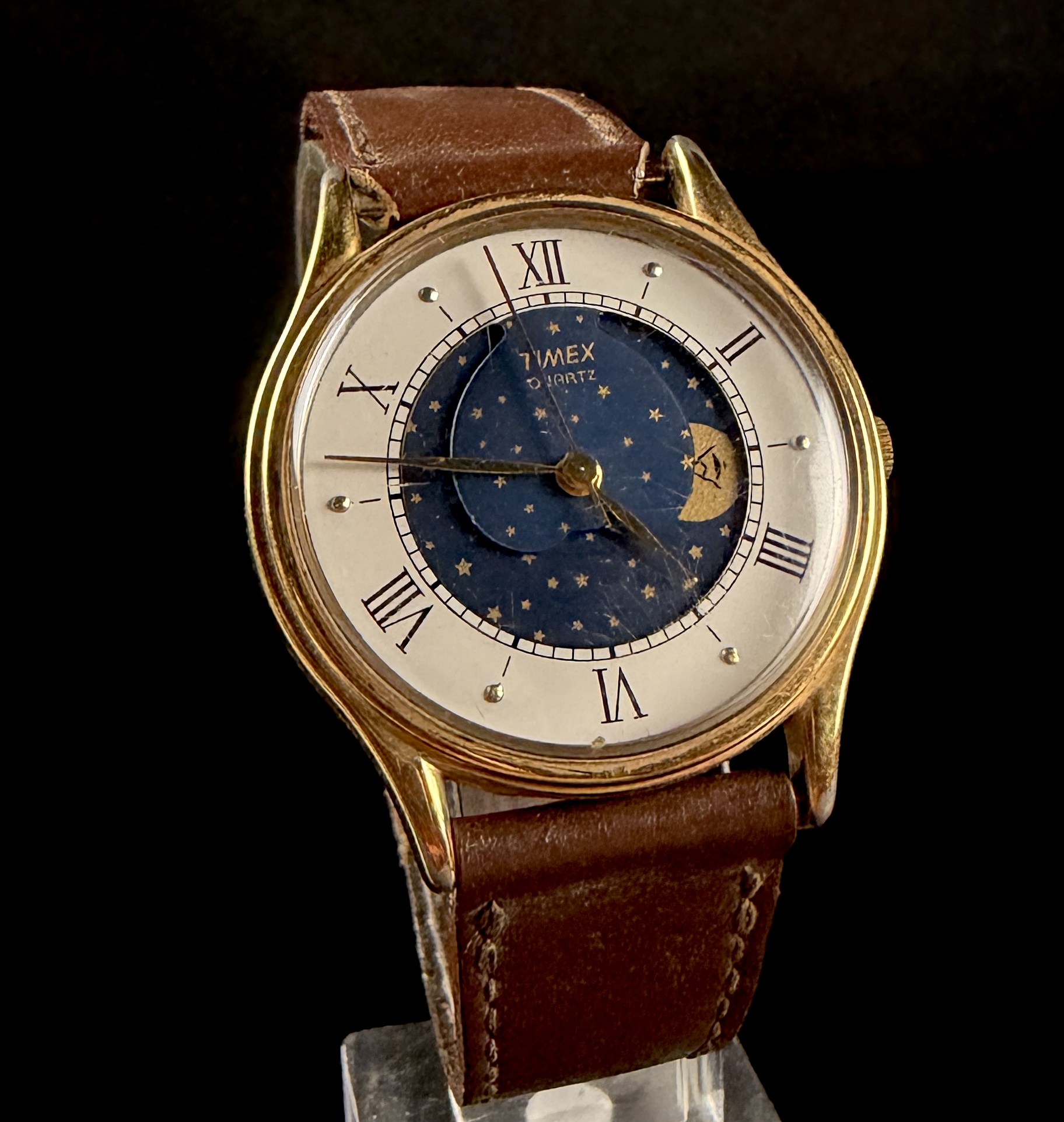 Vintage Timex Gold Tone Quartz Moonphase Wristwatch