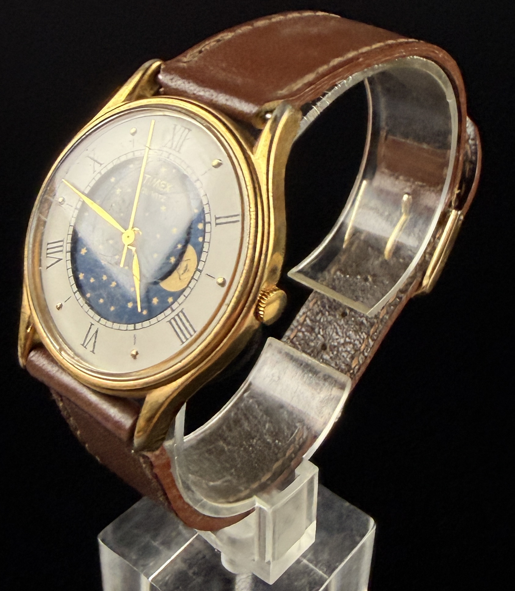 Vintage Timex Gold Tone Quartz Moonphase Wristwatch