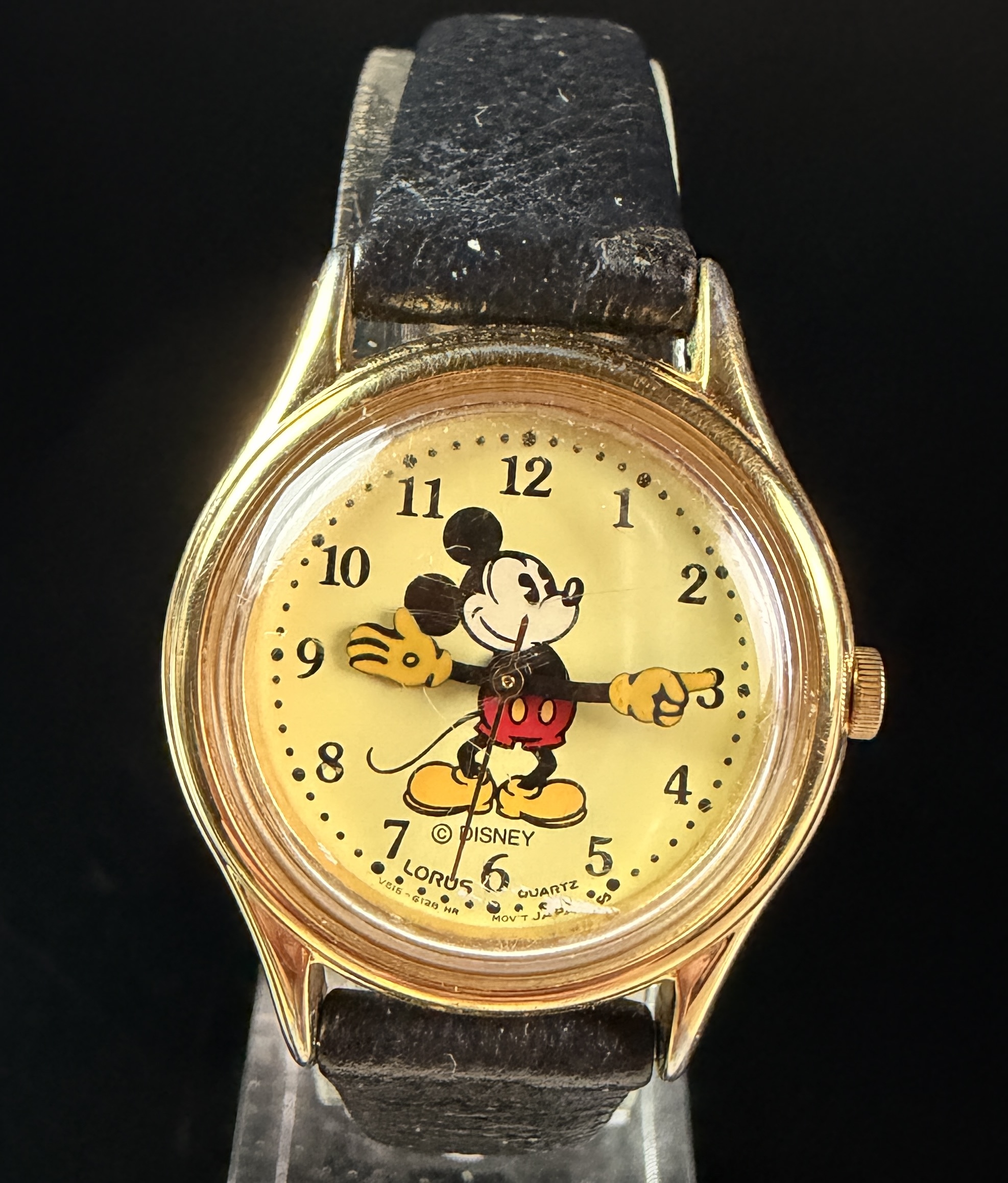 Lorus Disney Mickey Mouse Quartz Wristwatch V515-6080