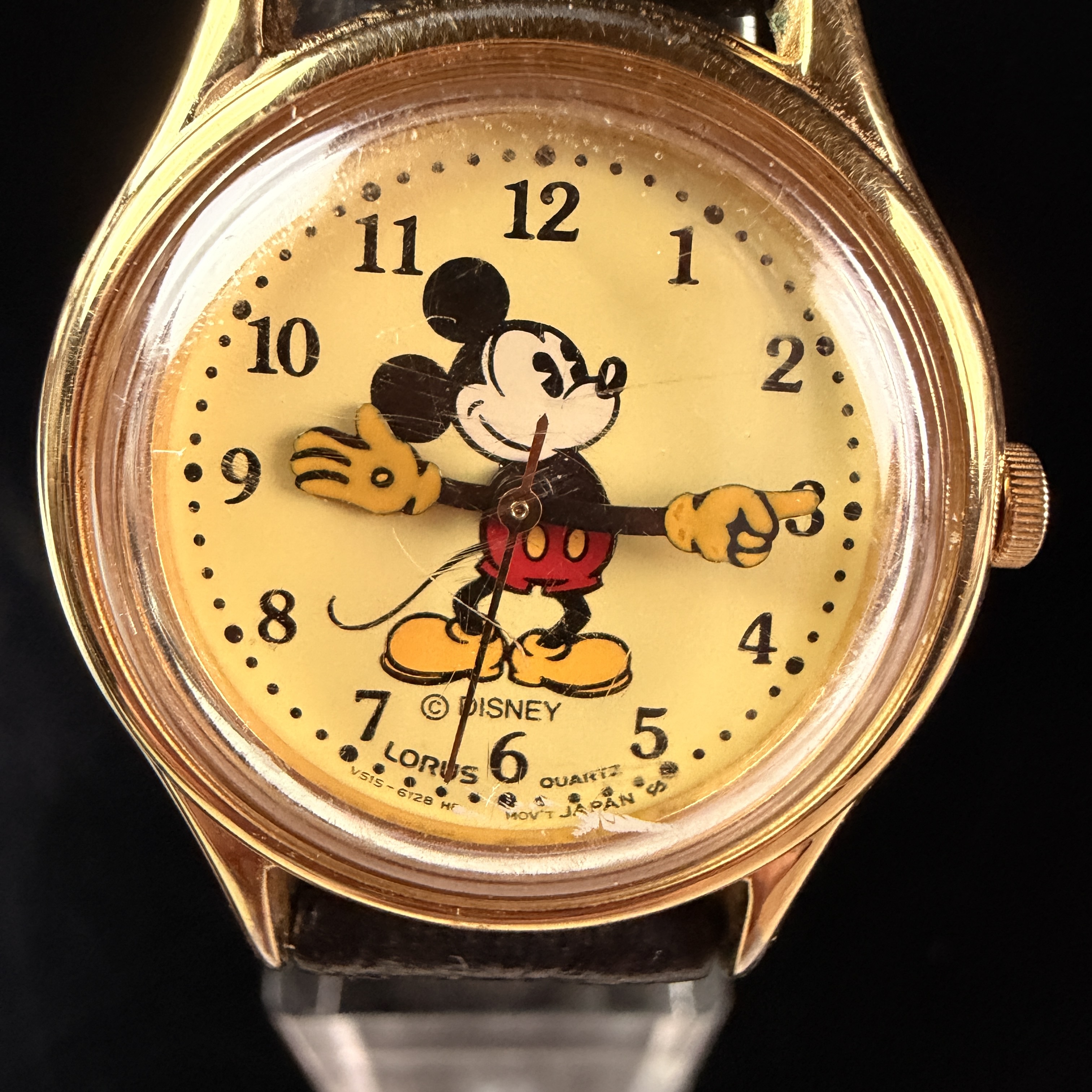 Lorus Disney Mickey Mouse Quartz Wristwatch V515-6080