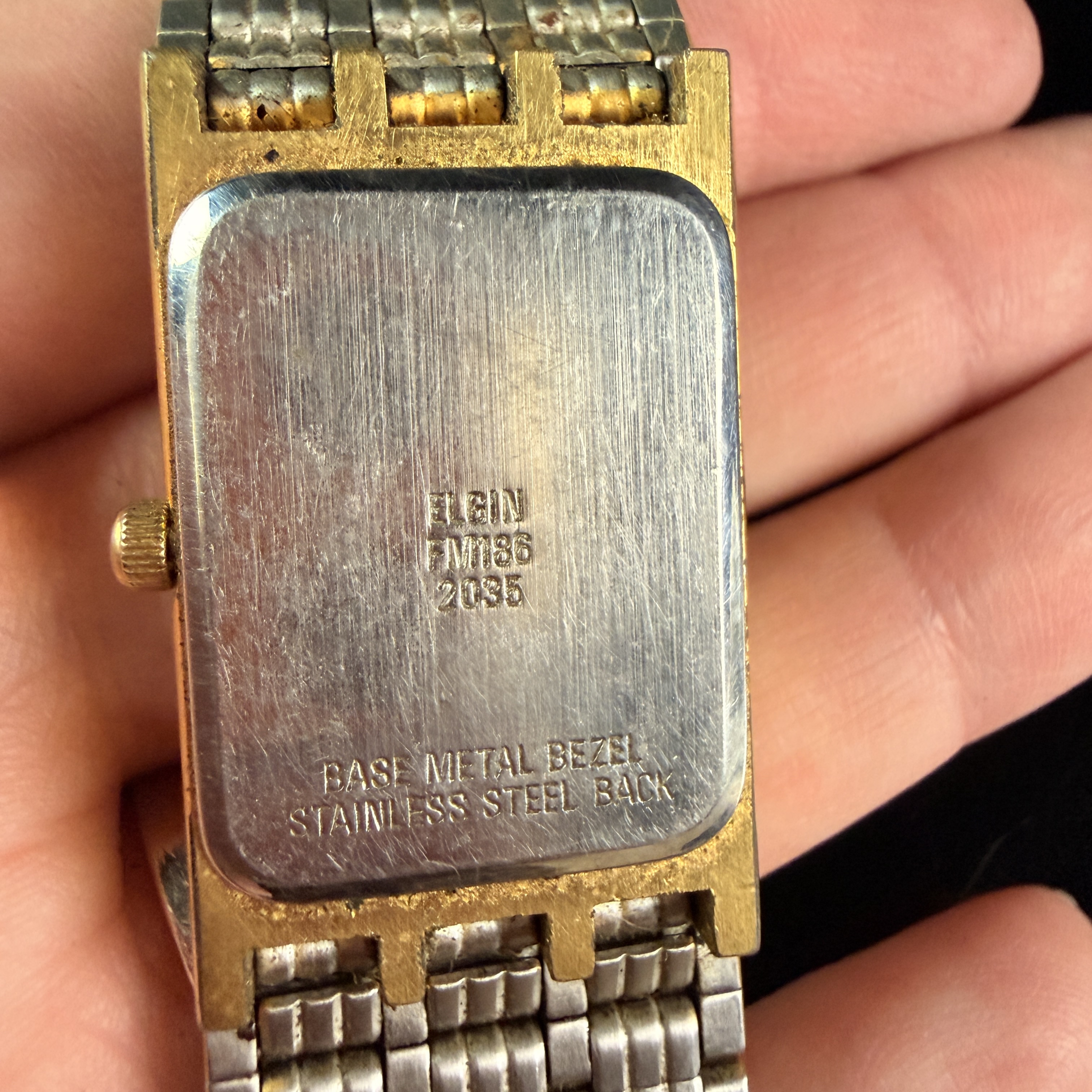 Elgin Diamond Quartz Tank Watch Reference FM1186 2035