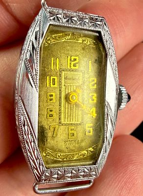 Garland Art Deco 6 Jewel Swiss Ladies Wristwatch, Napoleon Case. A vintage Garland Art Deco 