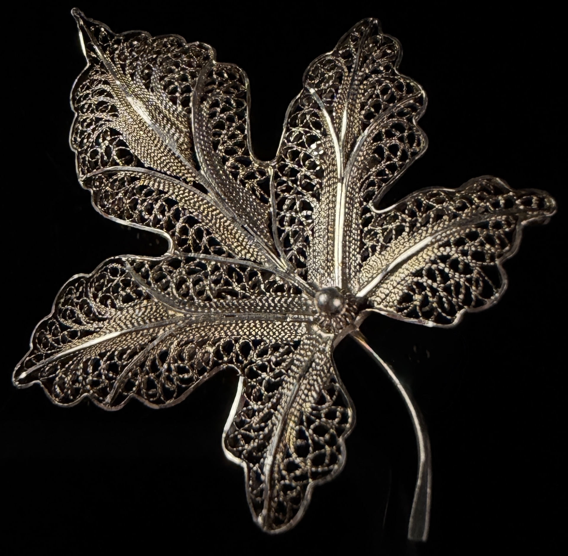 Silver Filigree Maple Leaf Brooch with Rotating Safety Catch