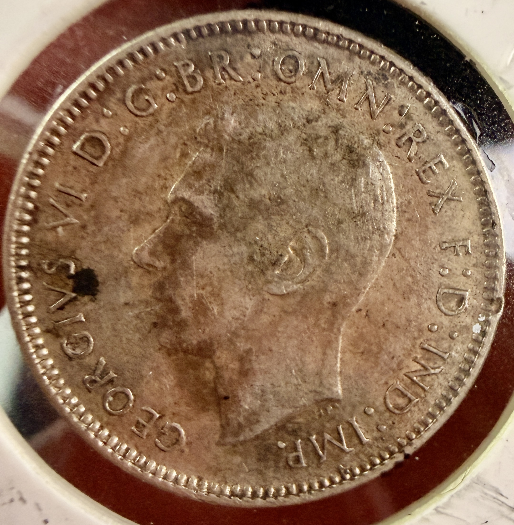 1942 D AU Silver Sixpence