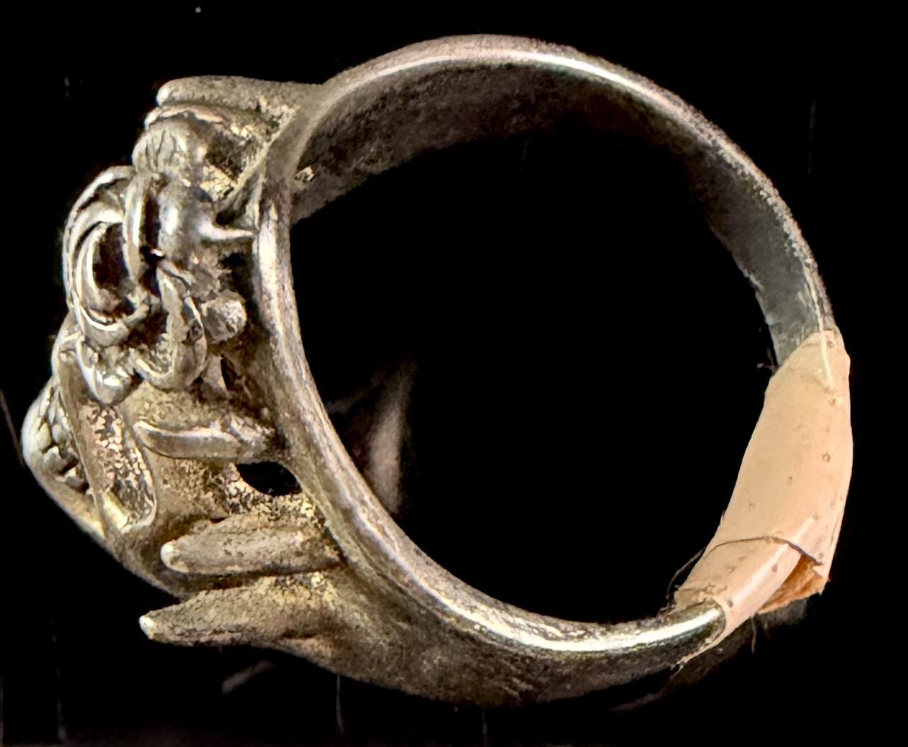 Gothic Style Skull and Rose Biker Ring