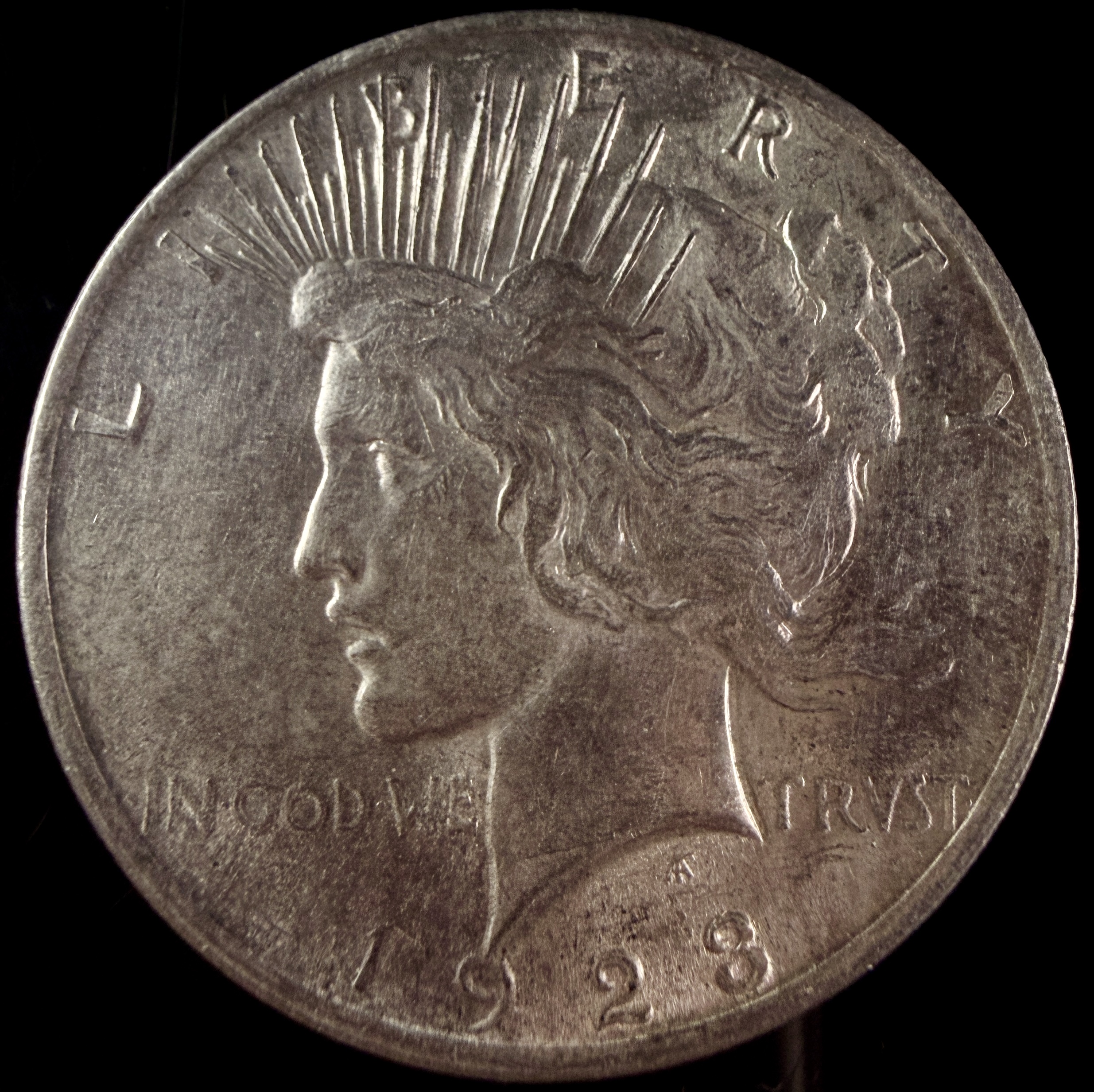 US 1928 Peace Silver Dollar