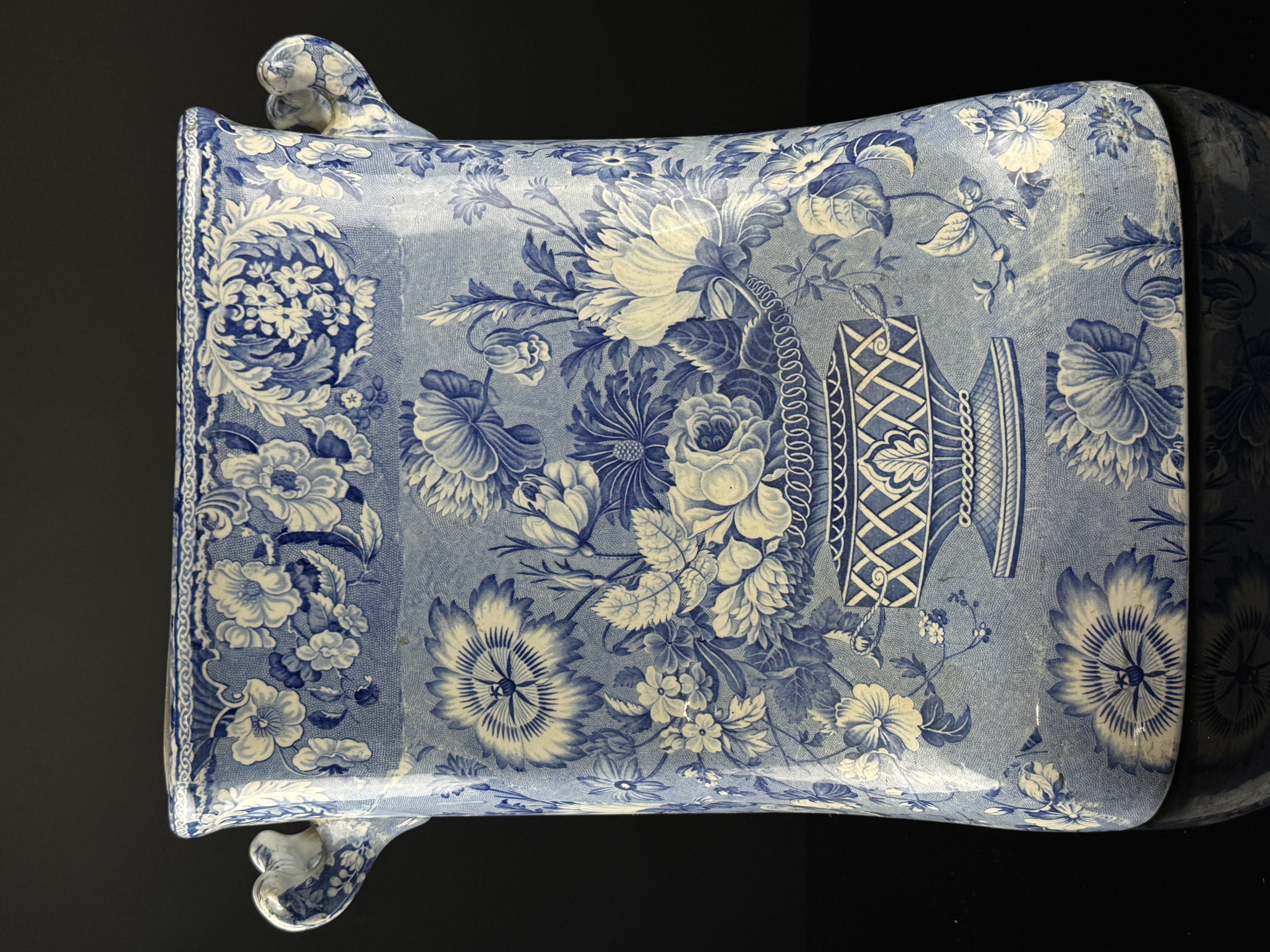 19th Century English Style Blue and White Transfer-Printed Earthenware Coal Scuttle with Metal Liner