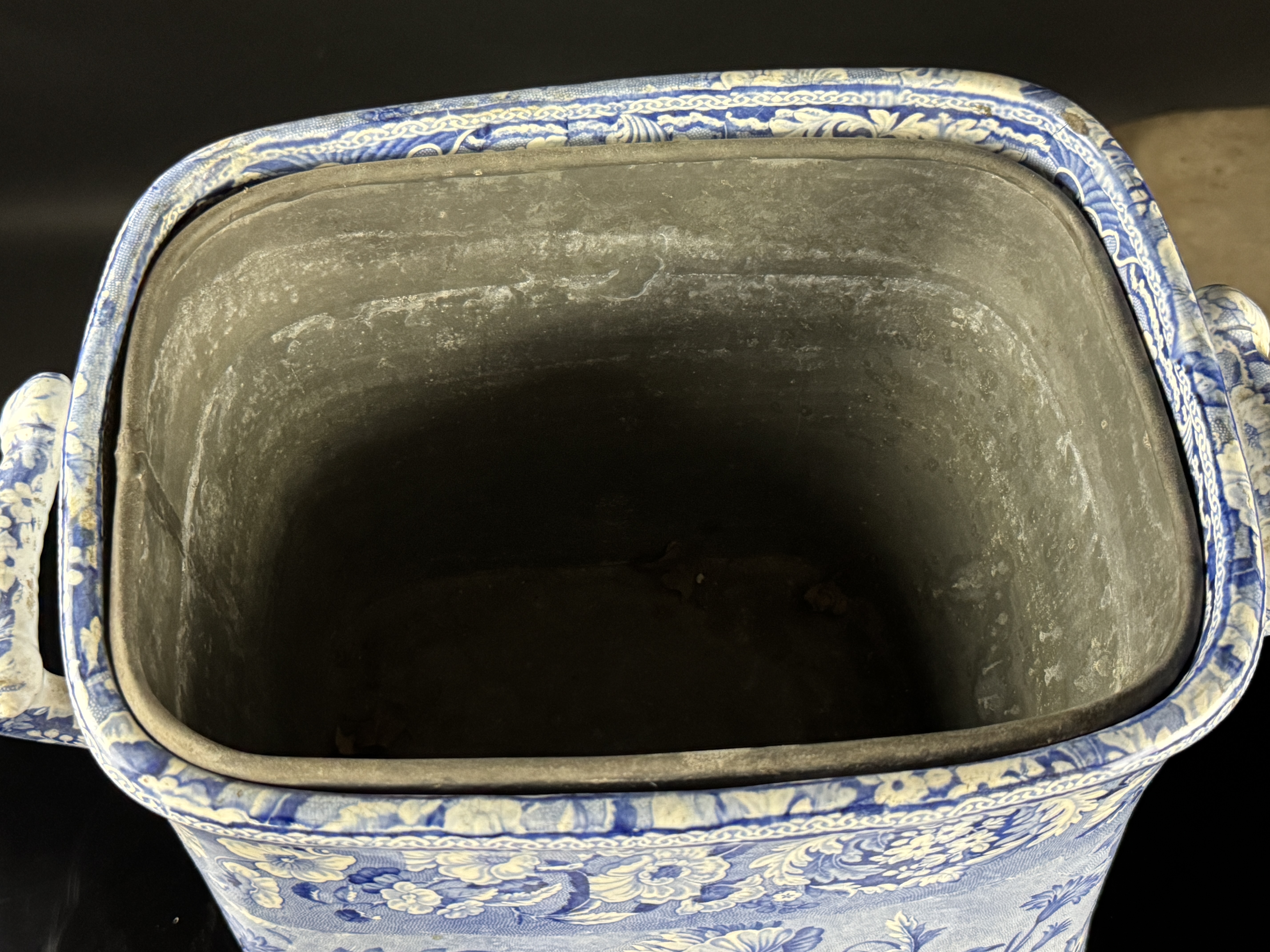 19th Century English Style Blue and White Transfer-Printed Earthenware Coal Scuttle with Metal Liner