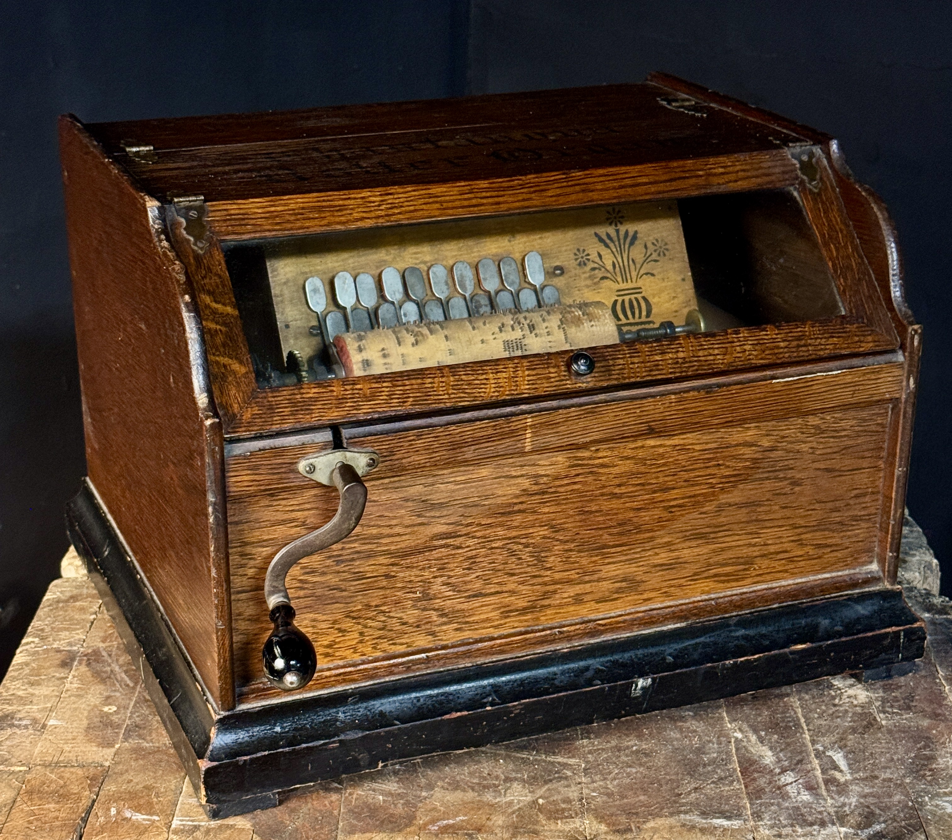 Chautauqua Roller Organ by the Autophone Company