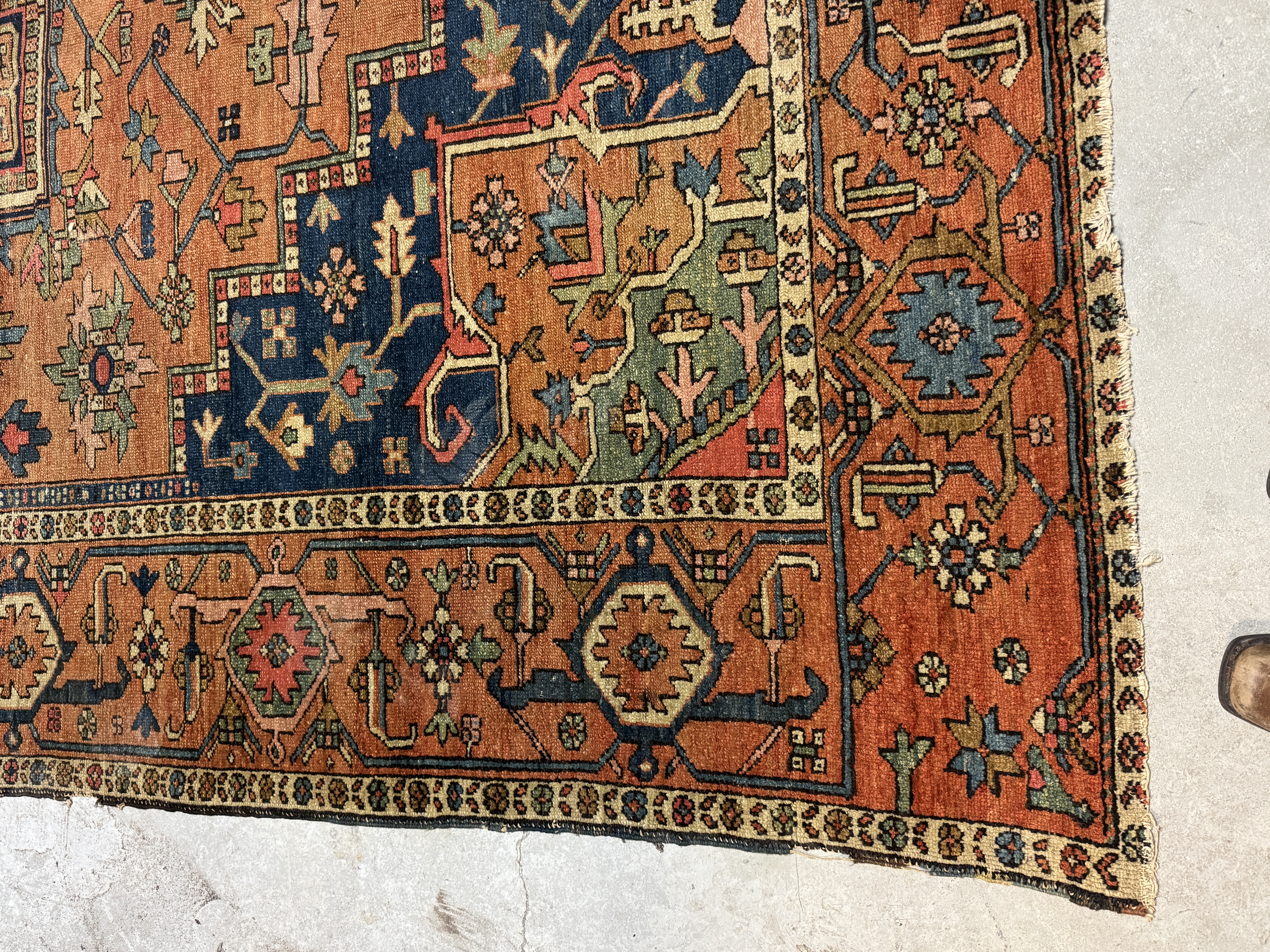 Large King Sized Hand-Knotted Persian Heriz Serapi Carpet