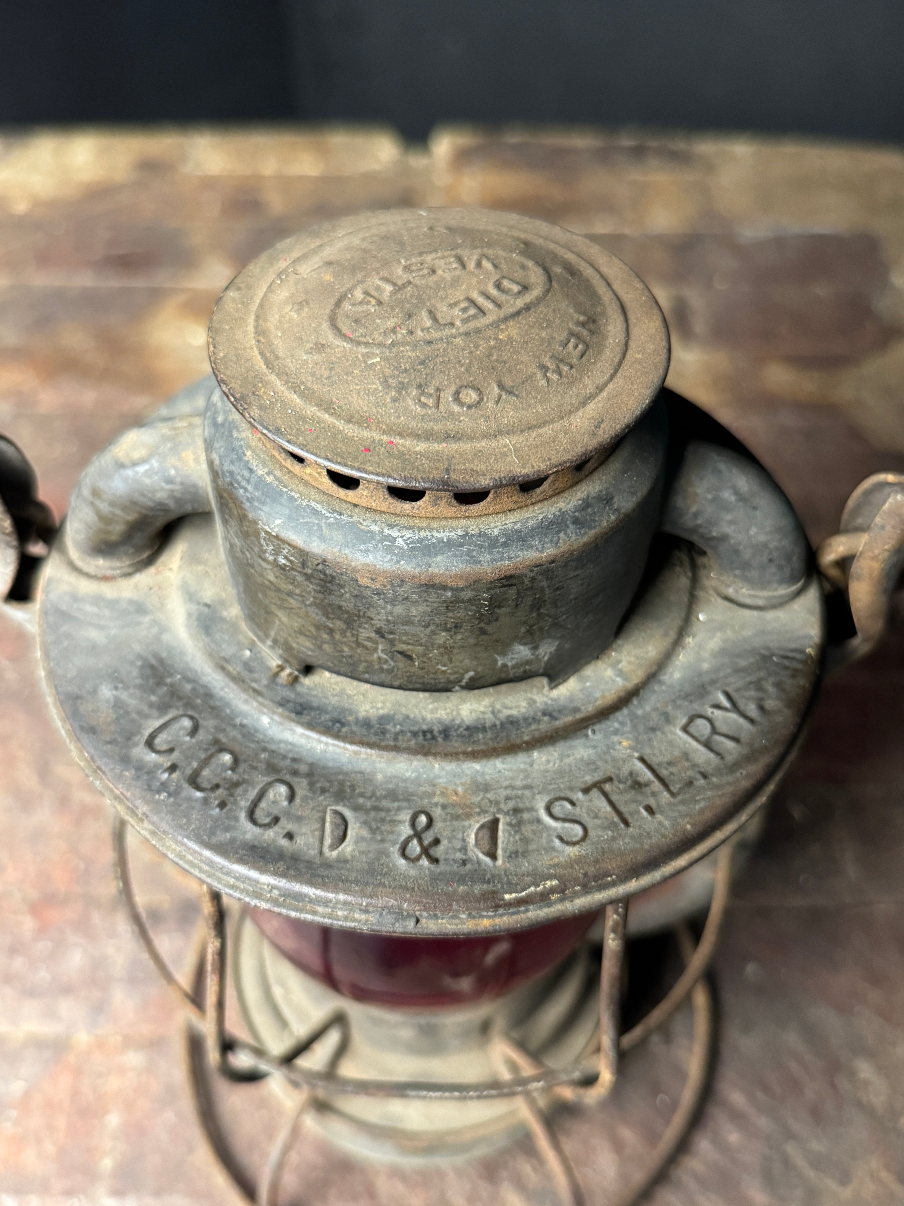 Dietz Vesta Railroad Lantern with C.C.C. & St. L. RY. Branding and NYCS Red Glass Globe