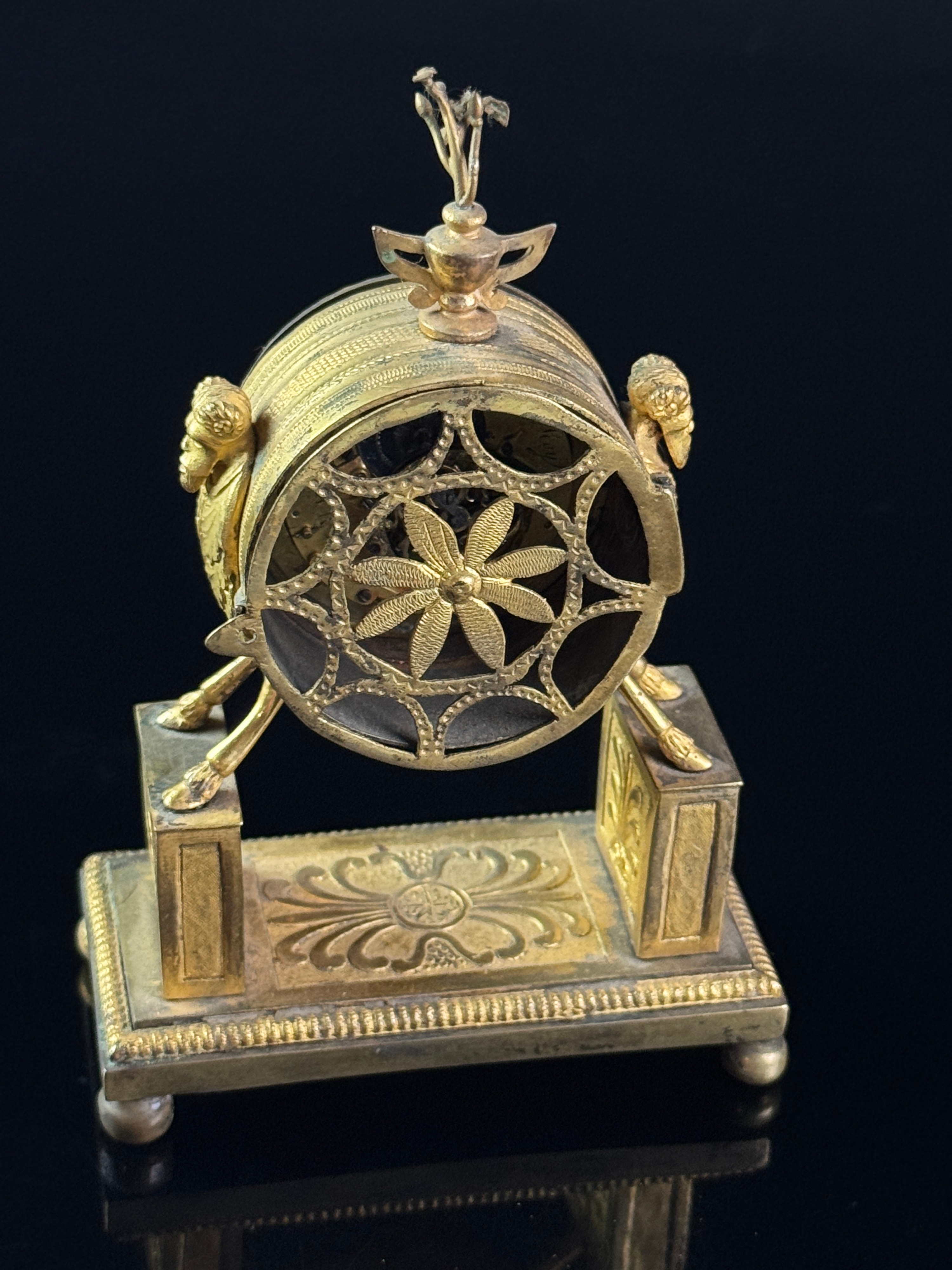 French Neoclassical Gilt Metal Mantel Clock with Charles Le Roy Movement