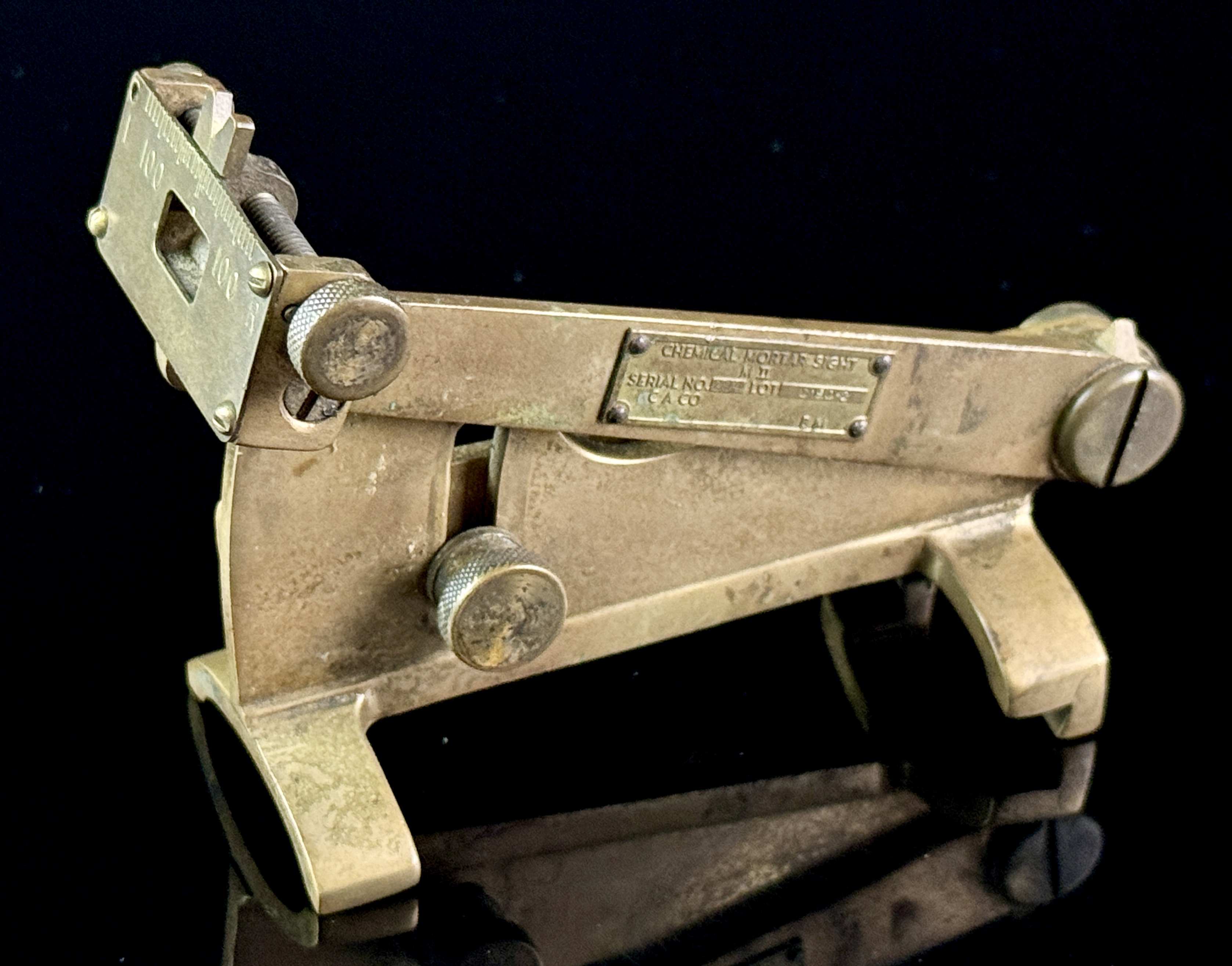 US Army WWII M2 Chemical Mortar Sight by C A CO