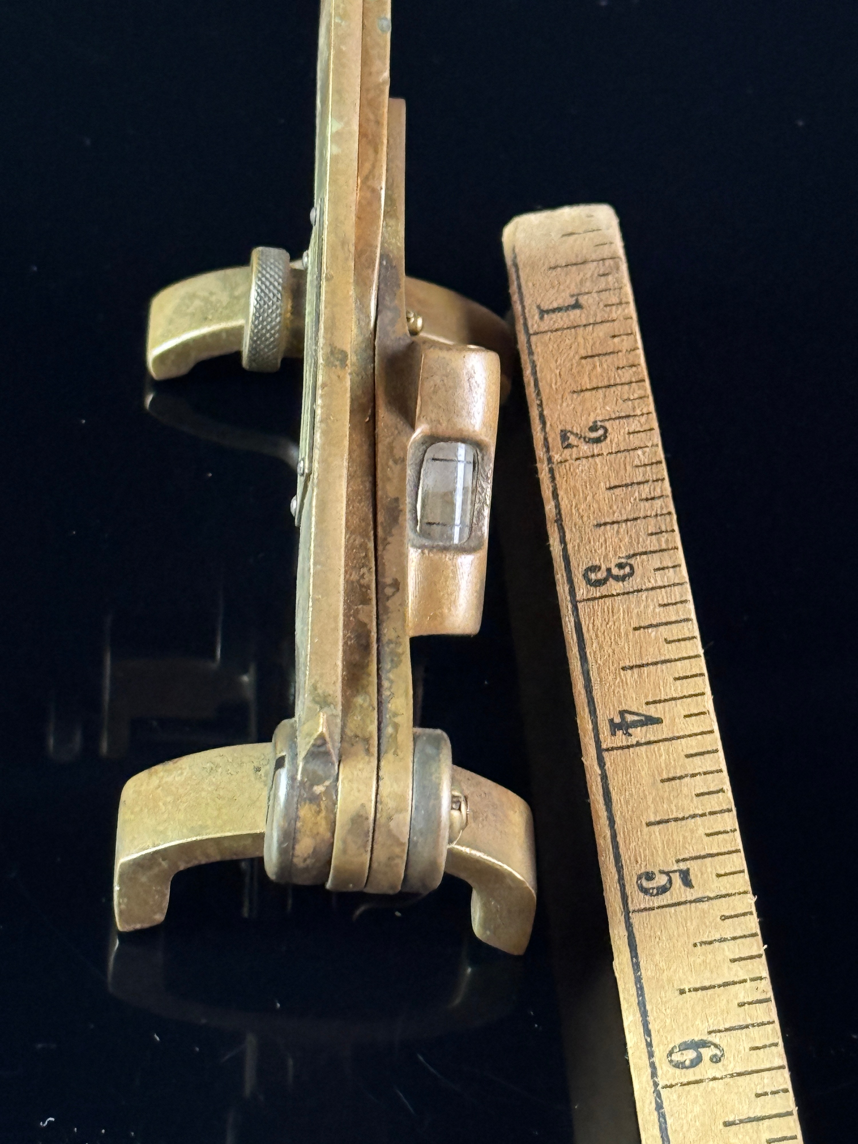 US Army WWII M2 Chemical Mortar Sight by C A CO