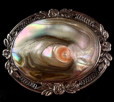 Vintage Sterling Silver and Abalone Shell Floral Openwork Brooch. A vintage sterling silver 