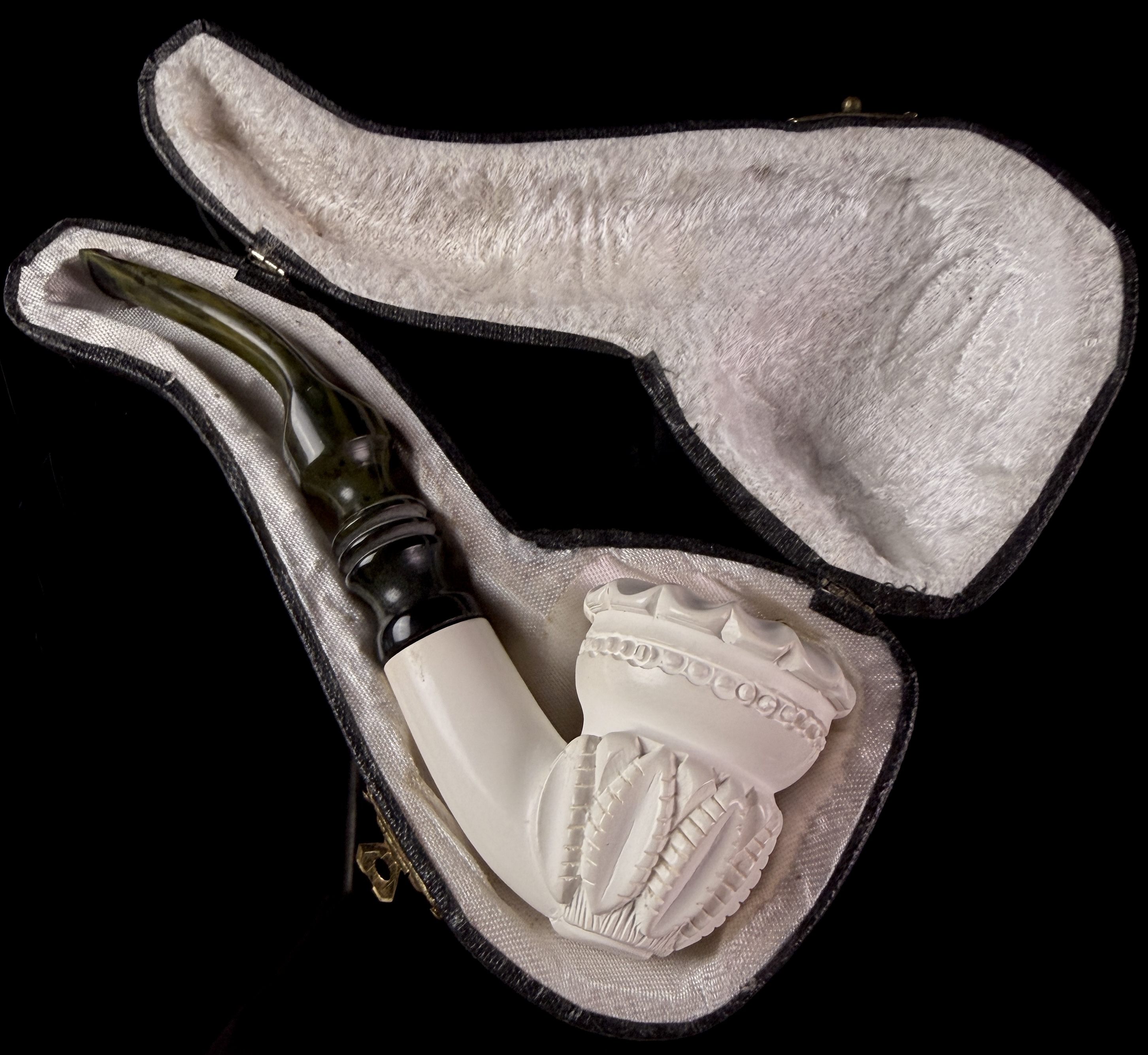 Carved Meerschaum Smoking Pipe with Mottled Green Stem and Fitted Case