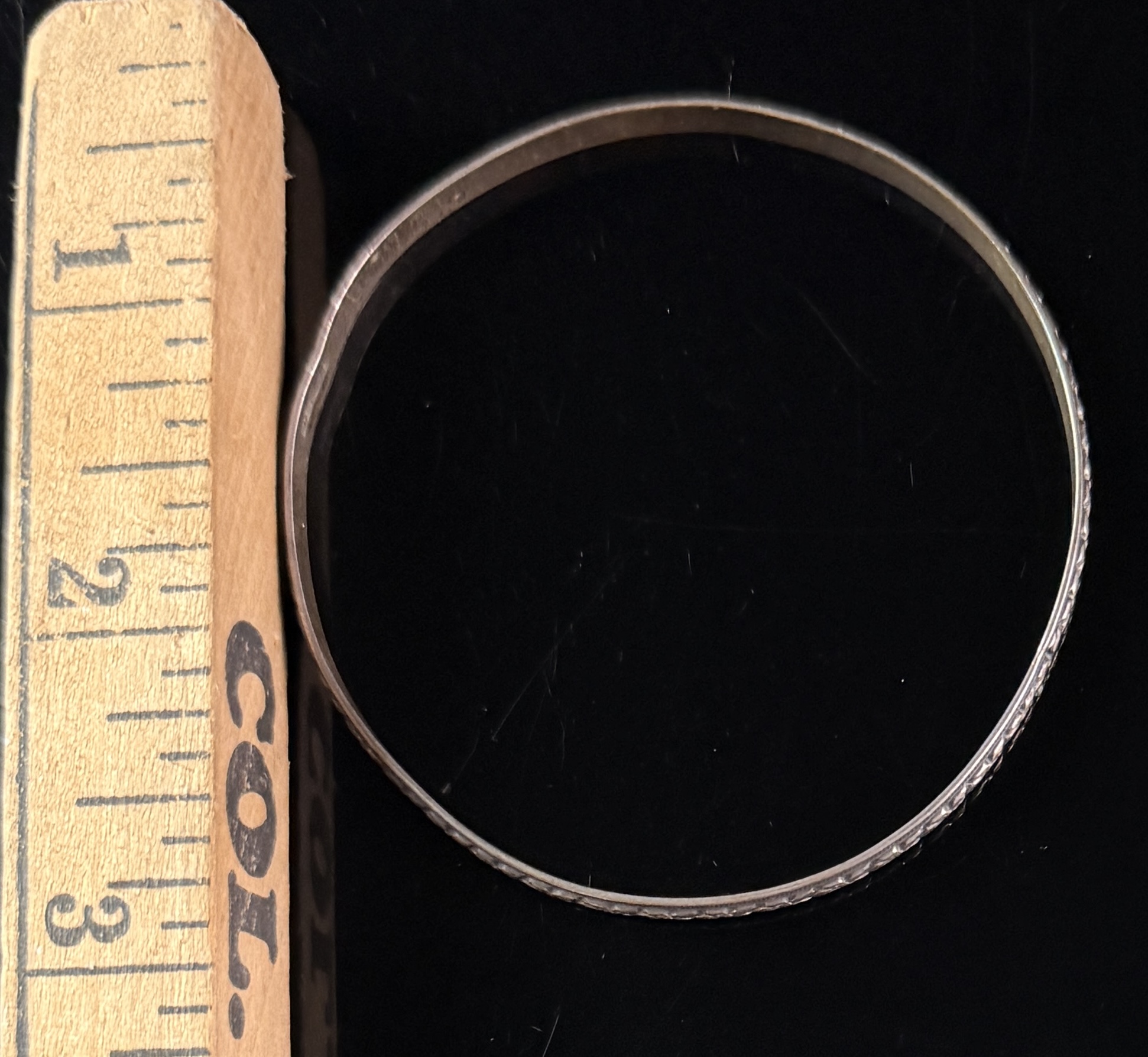 Vintage Sterling Silver Floral Relief Bangle Bracelet