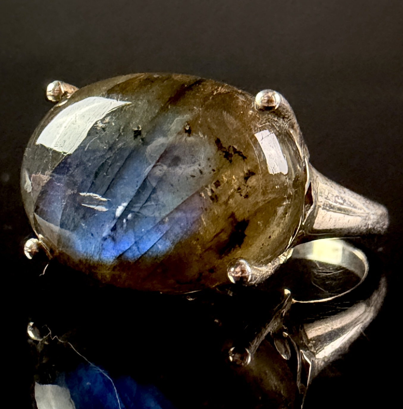 Annabella Limited Edition Labradorite Sterling Silver Ring