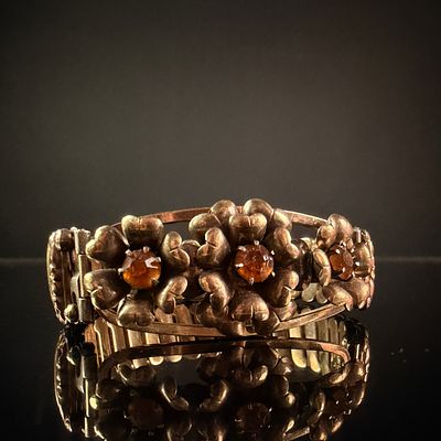 Lustern 12 Karat Gold Filled over Sterling Silver Floral Expansion Bracelet. A vintage 