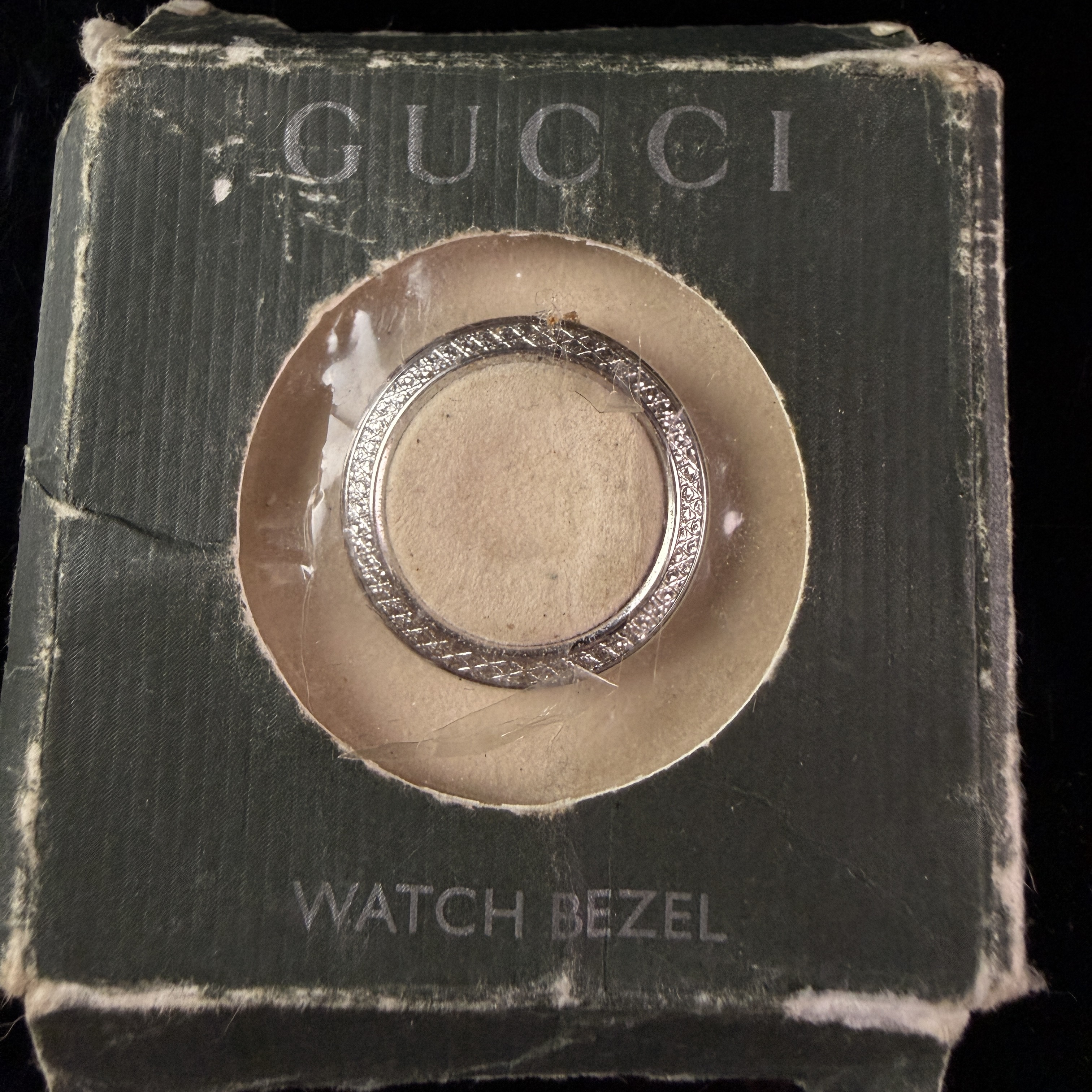 Gucci Interchangeable Watch Bezel for 11/12 Series Reference 41498
