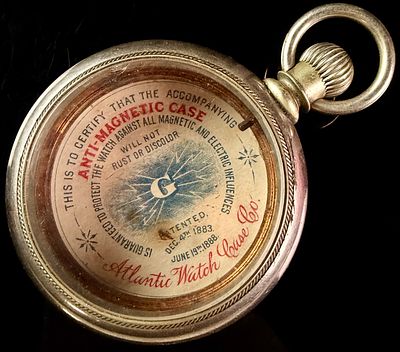 Atlantic Watch Case Co. Anti-Magnetic 18 Size Pocket Watch Case. An antique pocket watch case 