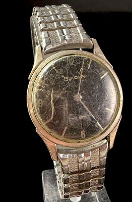 Vintage Bulova 10K Rolled Gold Plate Manual Wind Wristwatch Reference 11353. A vintage Bulova 