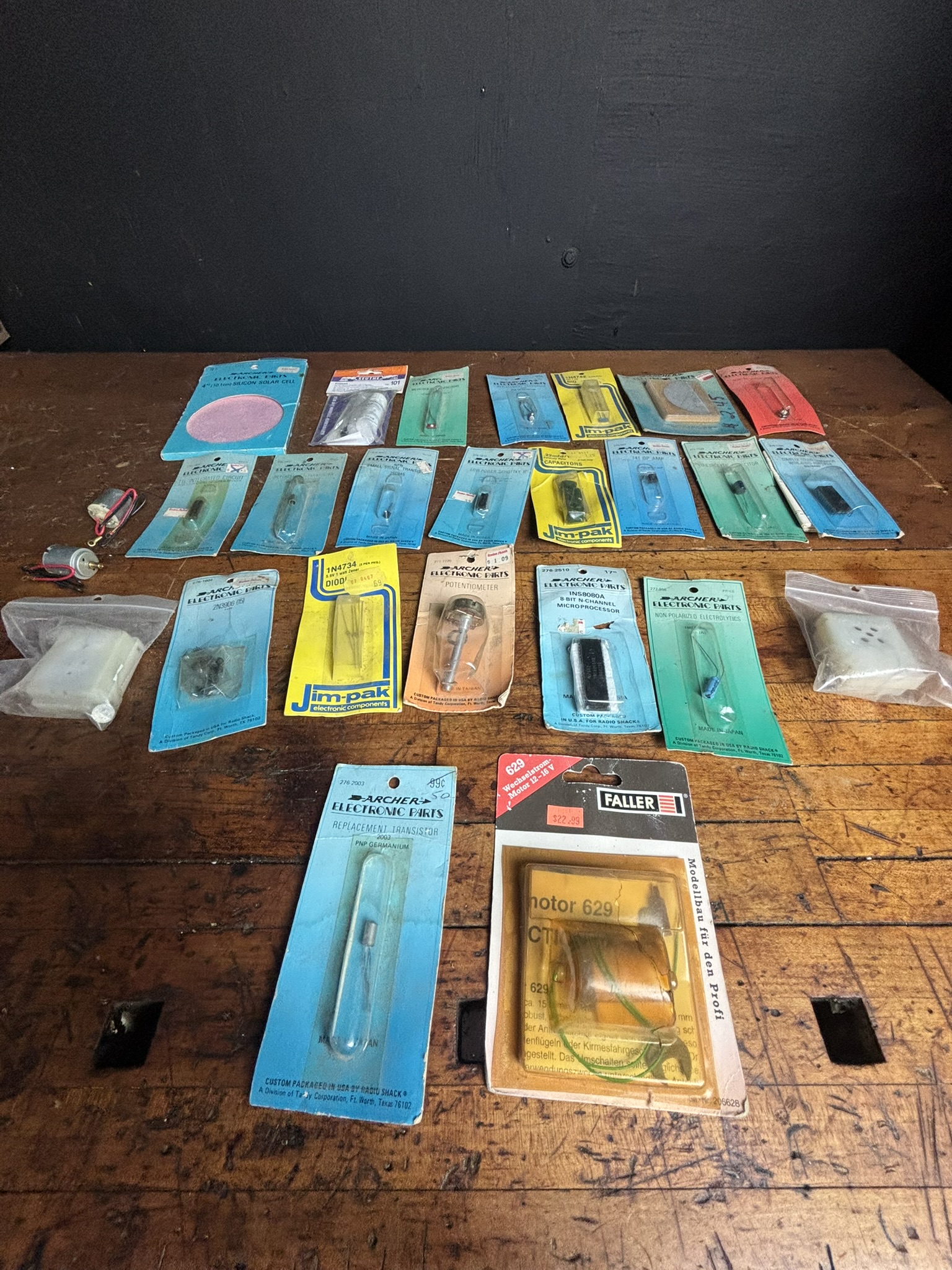 A Collection of Vintage Radio Shack Archer and Jim-Pak Electronic Components and Model Hobbyist Parts