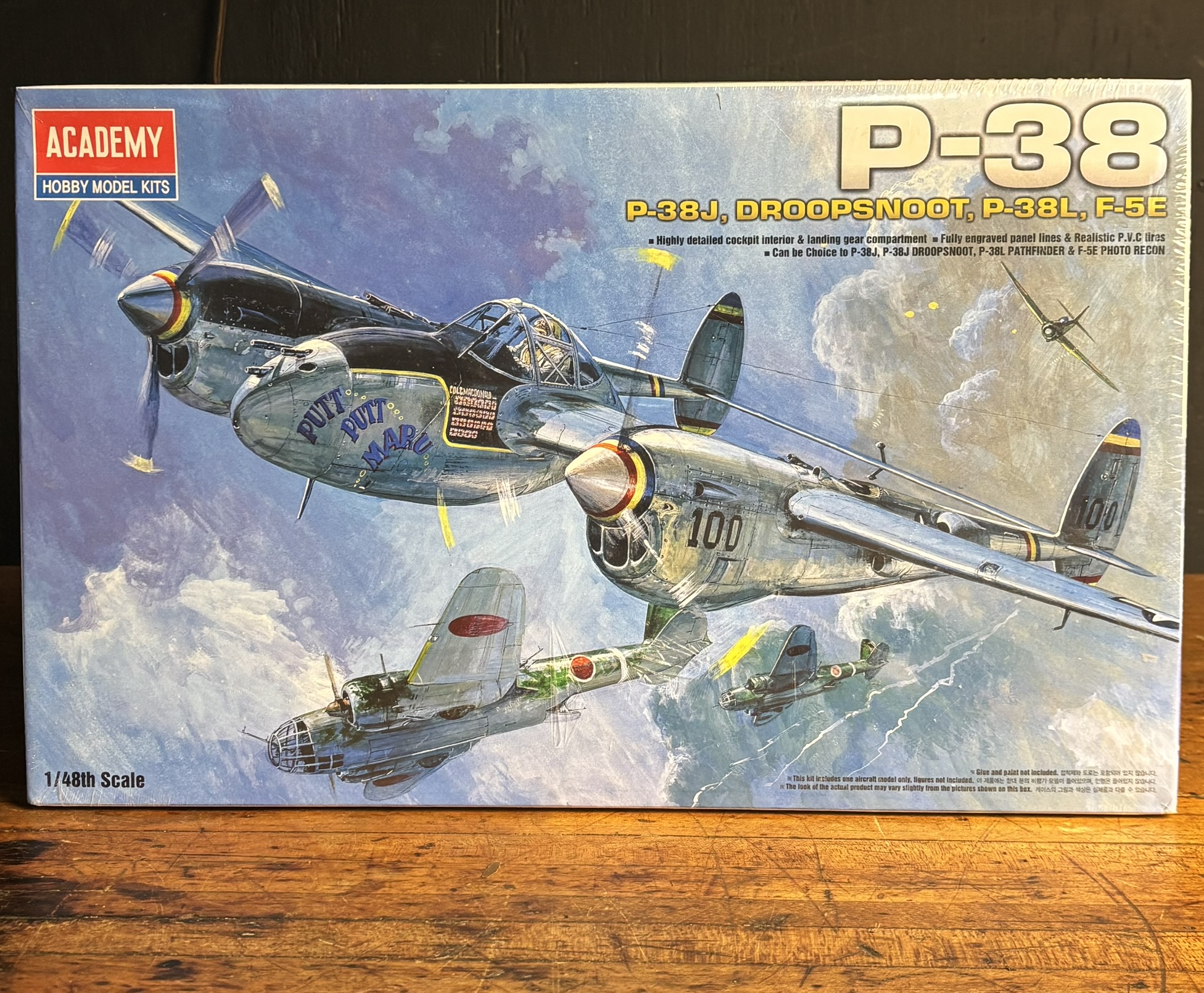 Academy 1/48 Scale P-38 Lightning Combination Version Model Kit