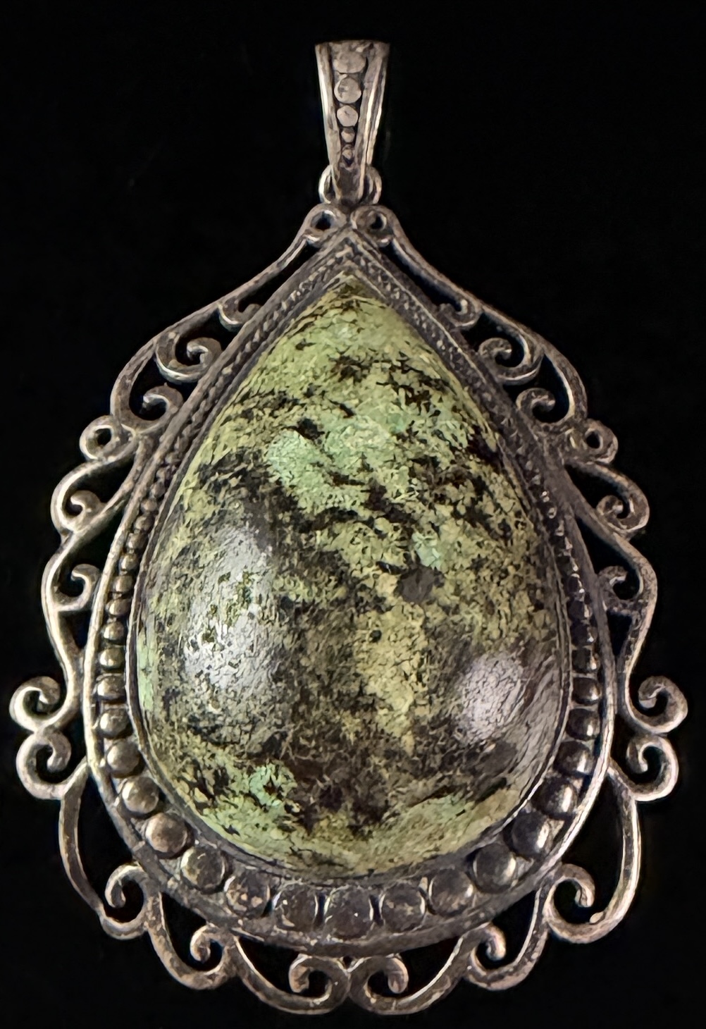 Antique Thai Sterling Silver Teardrop Cabochon Pendant