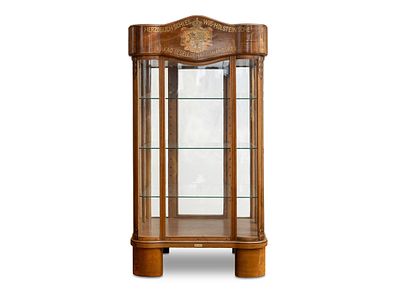 Gro&szlig;e Vitrine, Herzoglich Holstein&acute;sche Kakao-Gesellschaft, Wandsbek um 1910Einzigartige 