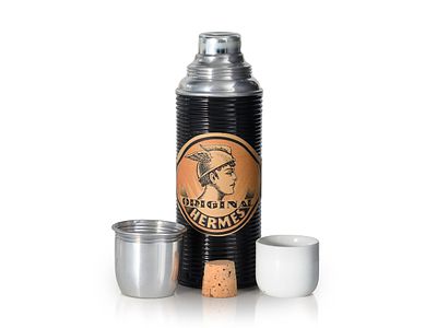 Hermes Thermoskanne mit Porzellan-Becher, um 1940 (1+)Hermes Thermoskanne mit Originalbecher 
