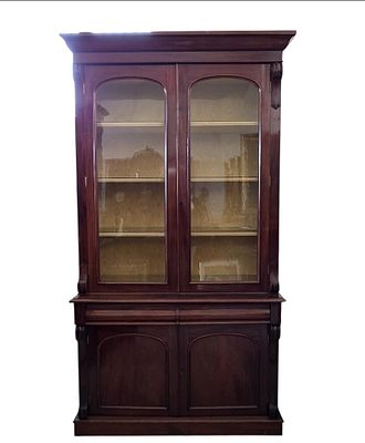 Manifattura inglese XIX secolo - Libreria 2 corpiMisure:cm.123 x 49 x 223h Libreria 2 corpi 